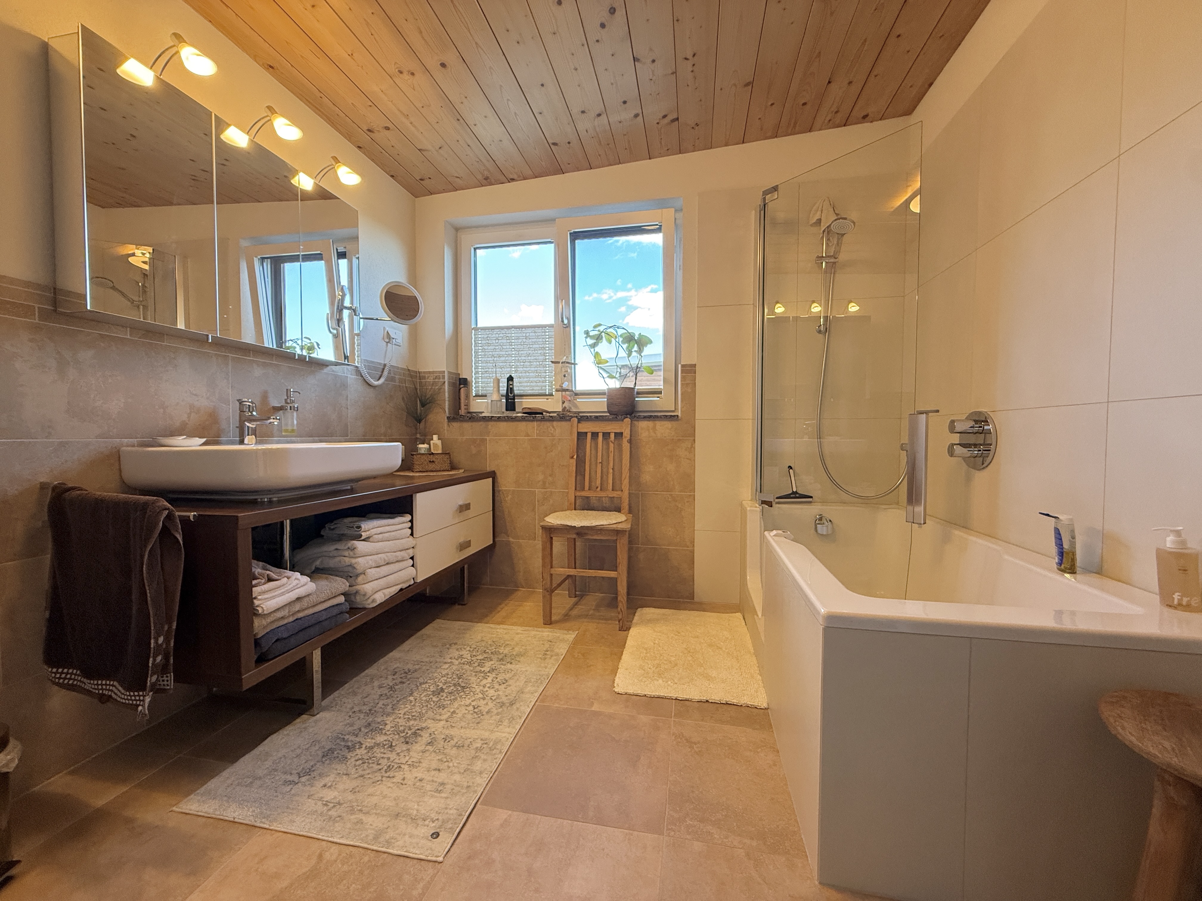 Unverbaubare Aussicht I hochwertige Poolanlage I eigener Saunabereich I Luftw�rmepumpe Fu�bodenheizung I /  / 3013&nbsp;Tullnerbach / Bild 8