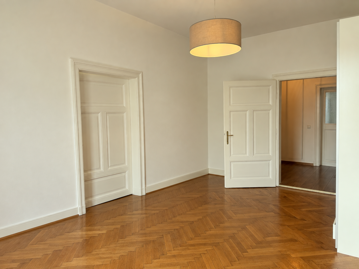 Exklusive Lage: sanierte 3-Zimmer-Altbauwohnung direkt neben der Klinik /  / 6020&nbsp;Innsbruck / Bild 2