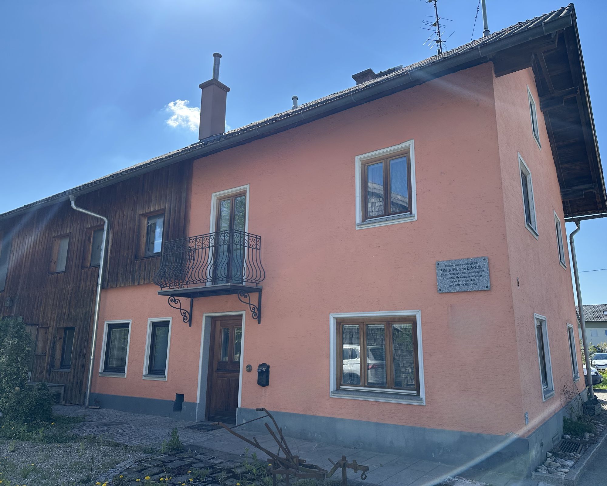 Einfamilienhaus mit gro�em Garten /  / 5121&nbsp;Ostermiething / Bild 1