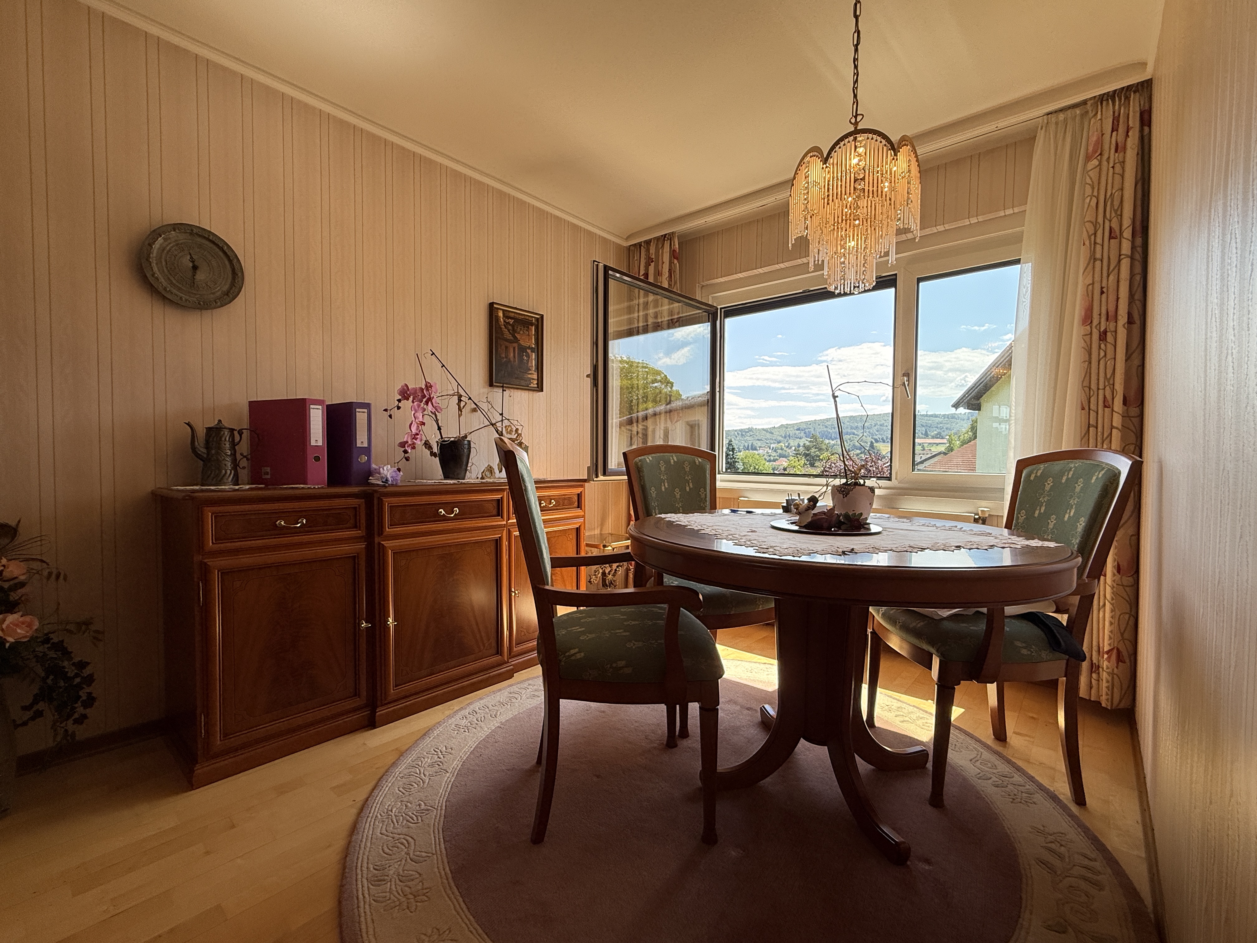 S�dwest-Loggia mit Fernblick ins Gr�ne | Garage und Carport-Stellplatz | Absolute Ruhelage /  / 3003&nbsp;Gablitz / Bild 3