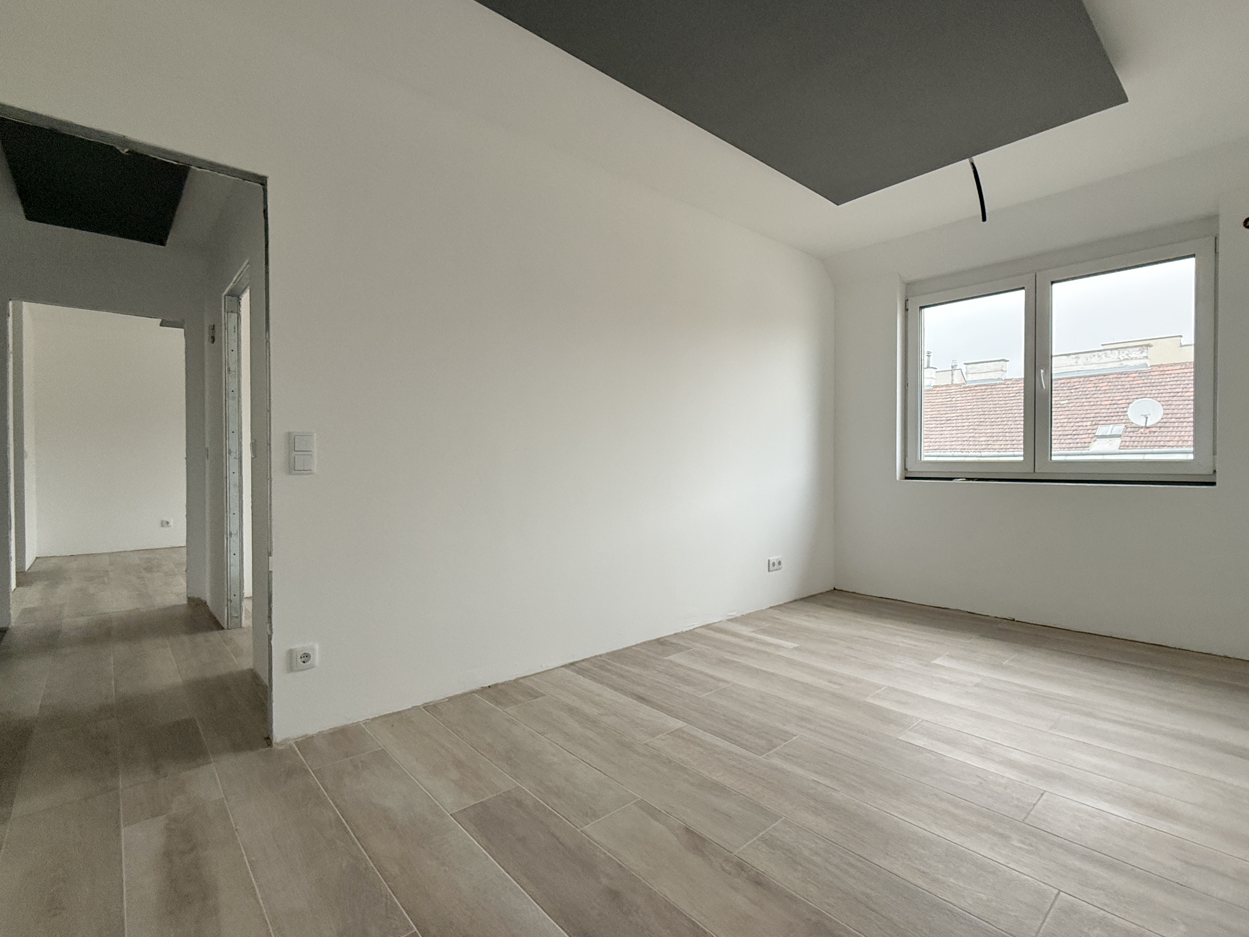 ERSTBEZUG: DG I Nhe U3 & S-Bahn I Auenflche ohne direkten Gegenber I Fubodenheizung, Luftwrmepumpe, Lift u.v.m. /  / 1160 Wien / Bild 3