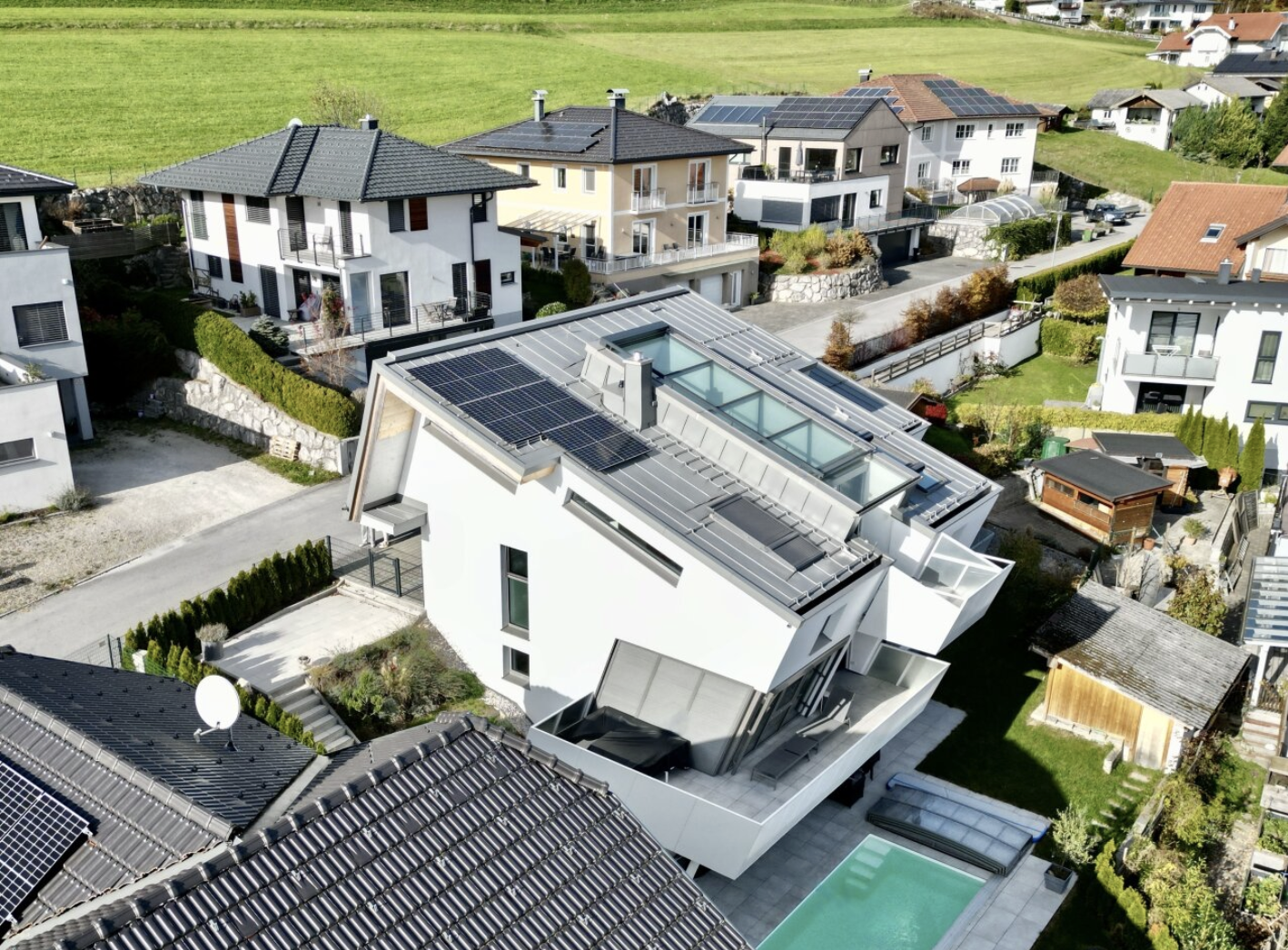 Modernes Architektenhaus mit Seeblick