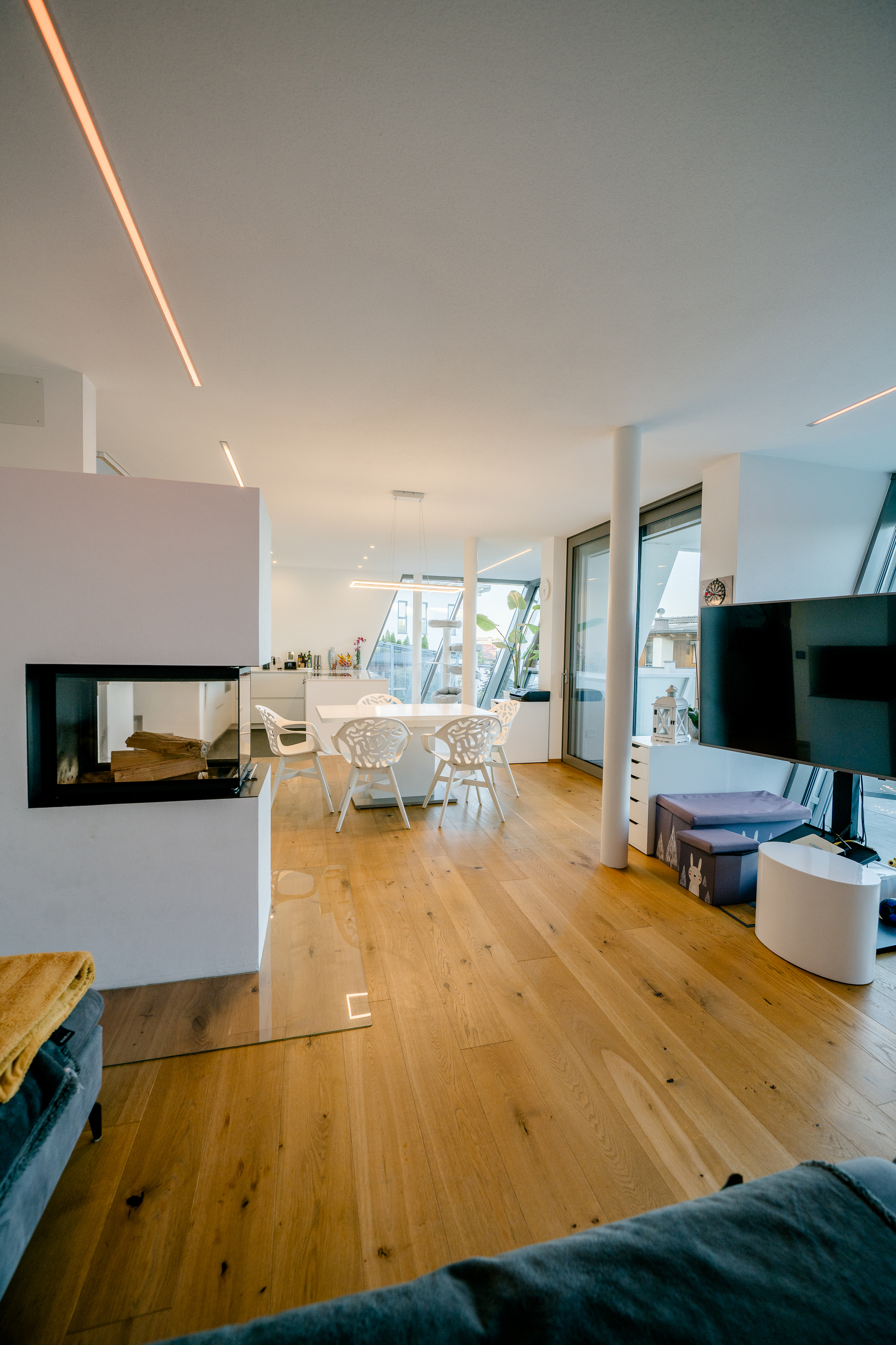 Modernes Architektenhaus mit Seeblick /  / 5164&nbsp;Seeham / Bild 2