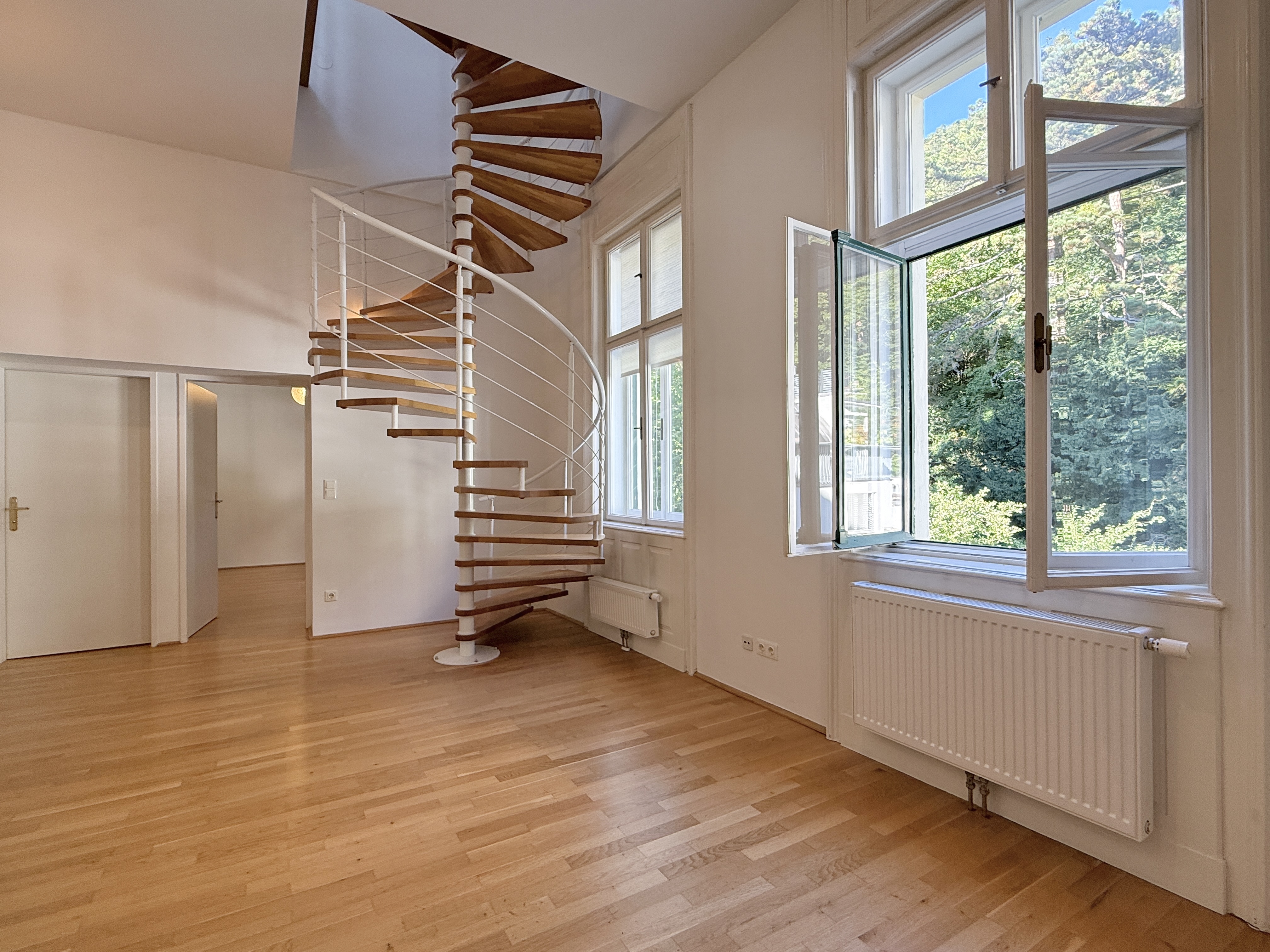 Adventsaktion:PROVISIONSFREI I Dachterrasse mit Blick auf die Burgruine Rauhenstein | Stellpltze verfgbar I freier Mietzins I  /  / 2500 Baden / Bild 1