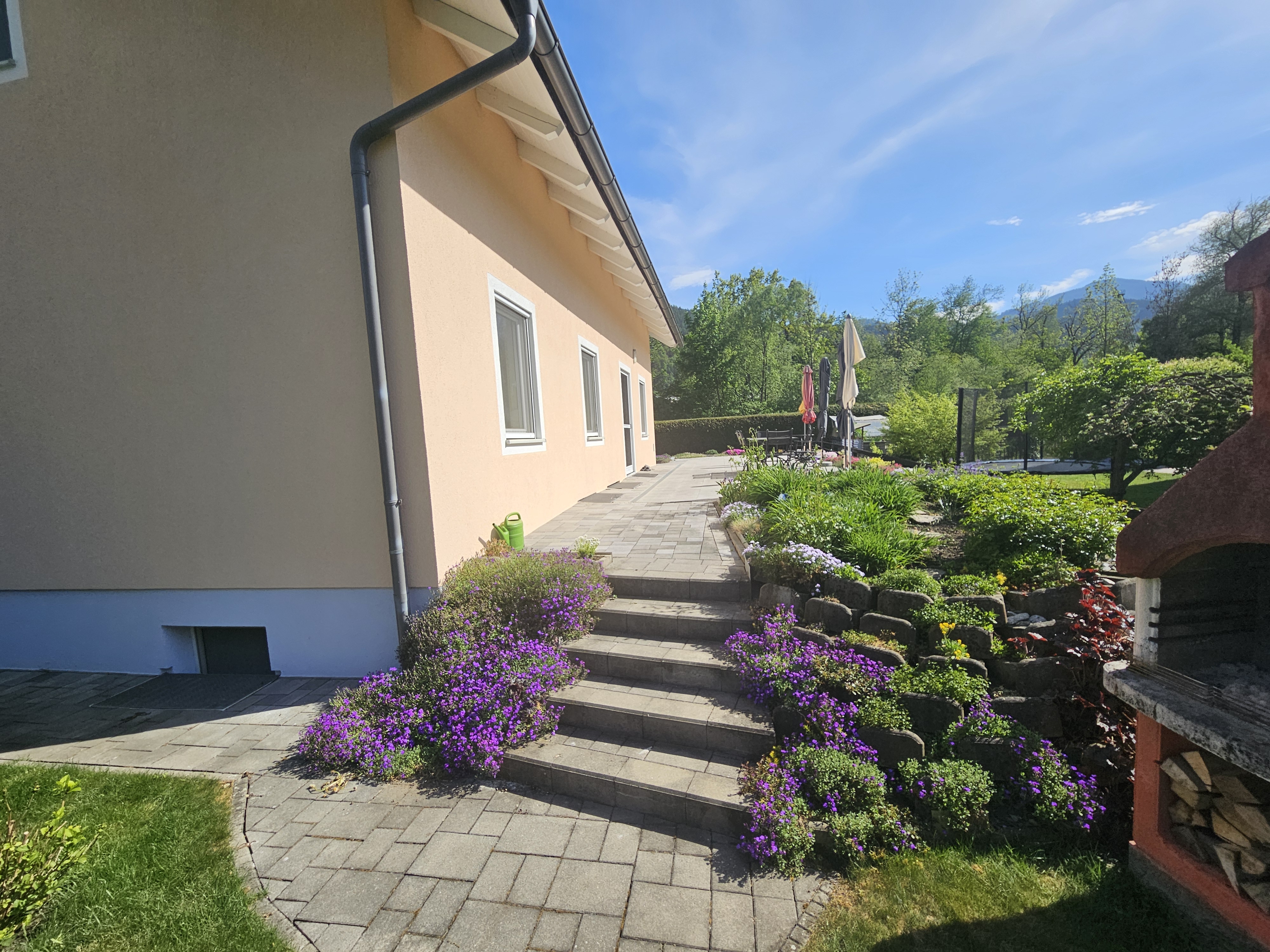 Ein- oder Zweifamilienhaus in bester Wohnqualit�t mit Garten und Carport in Toplage!  /  / 8600&nbsp;Bruck an der Mur / Bild 1