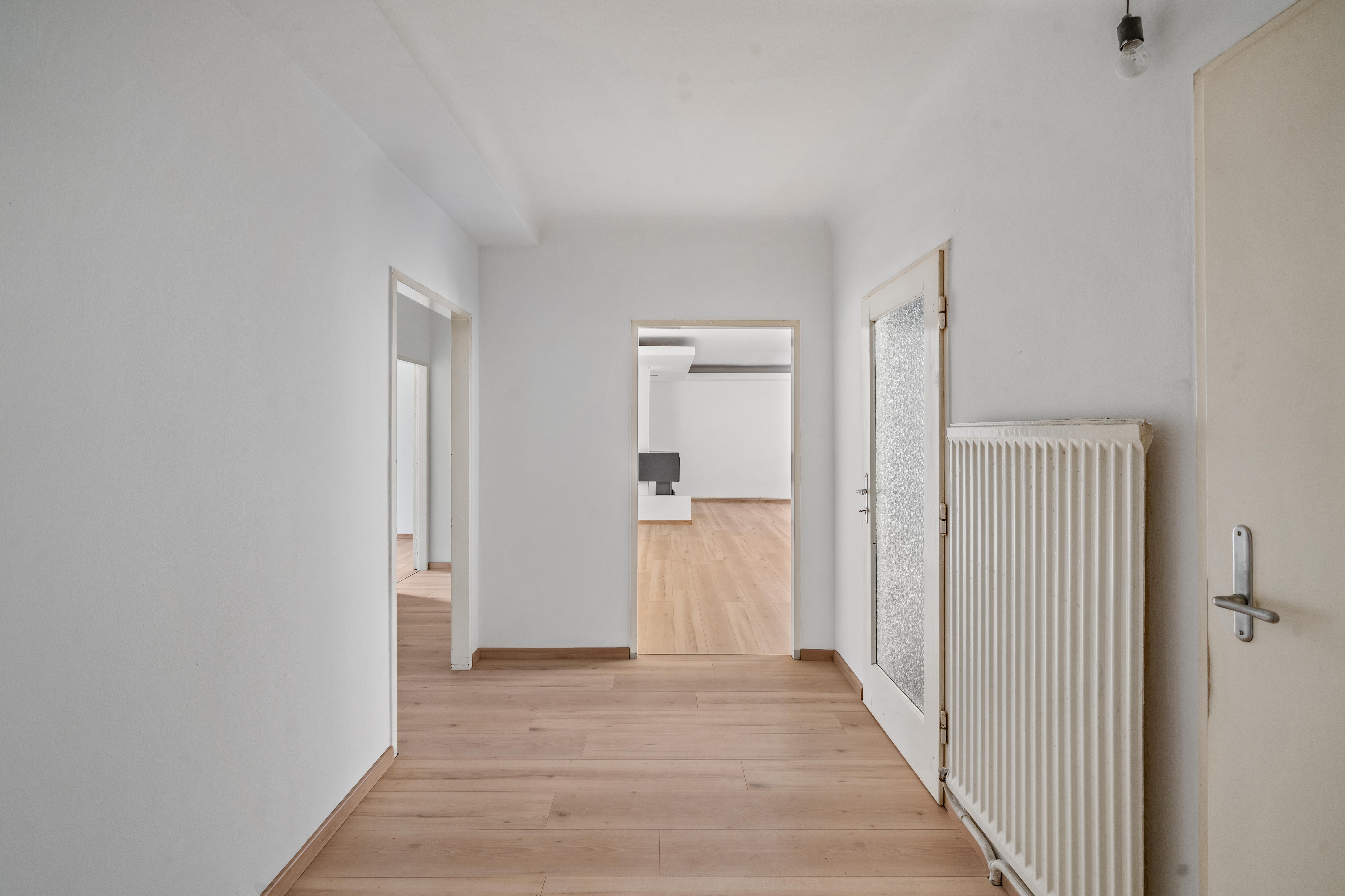 In bester Gesellschaft ? um�s Eck von der D�blinger Hauptstra�e! Modernisiertes Wohnhaus! /  / 1190&nbsp;Wien / Bild 1
