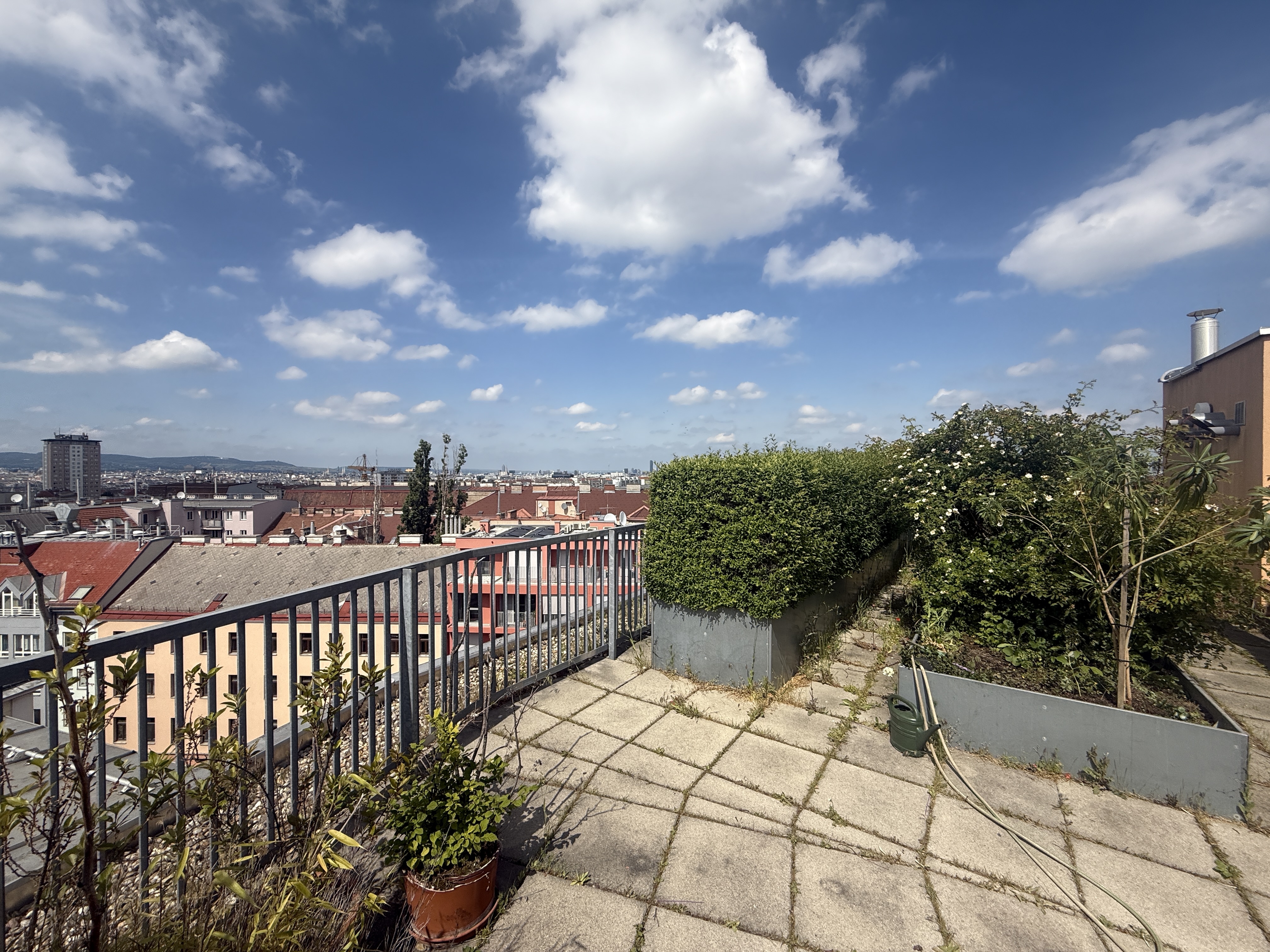 Ca. 29m Auenflche I grozgige 43m Wohnkche I Fernwrme I Sauna in der Anlage