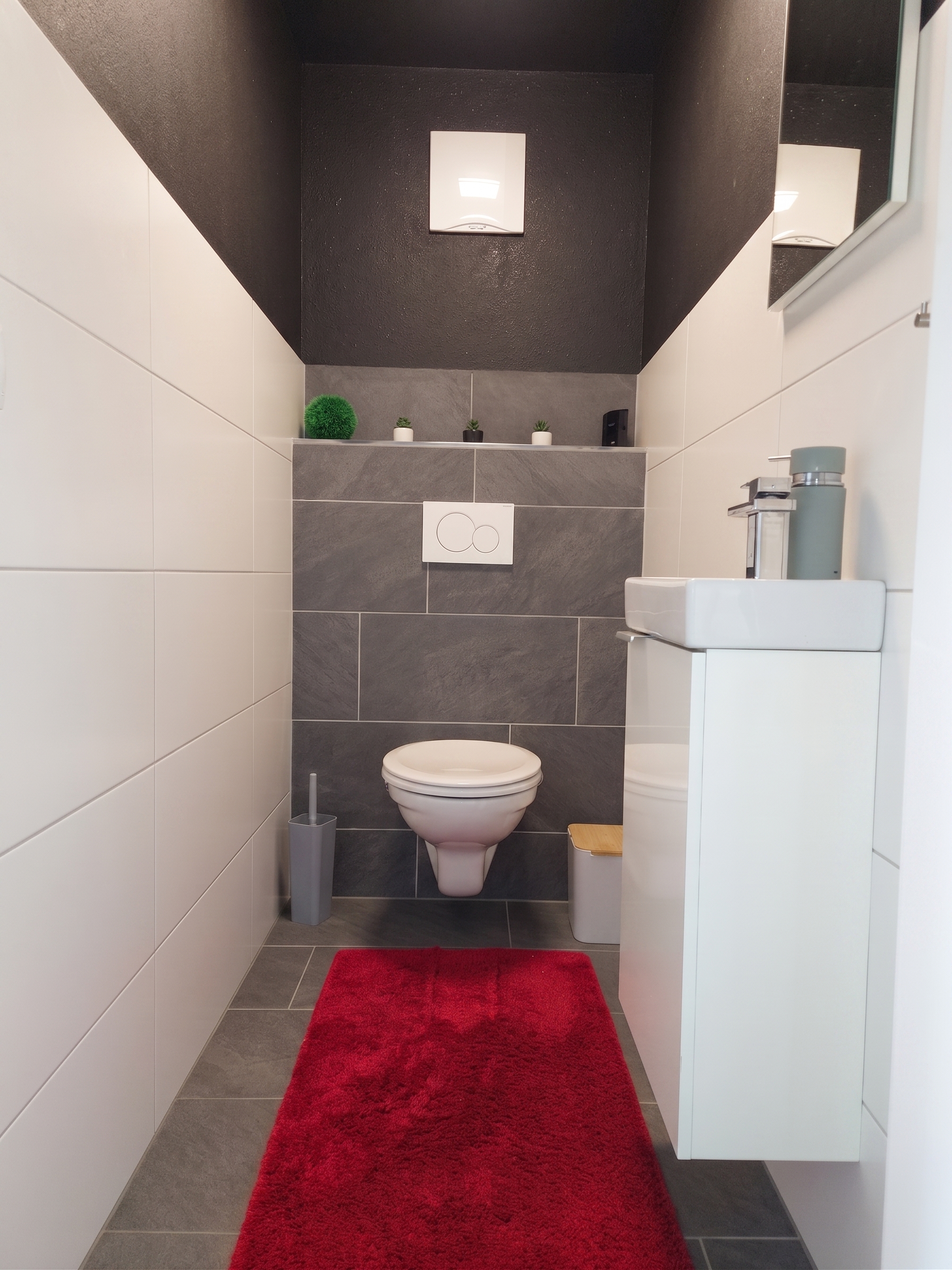 Neuwertiges Reihenhaus mit f�nf Zimmern und XXL-Aussichtsterrasse in Saalfelden - Digitales Bieterverfahren /  / 5760&nbsp;Saalfelden am Steinernen Meer / Bild 2