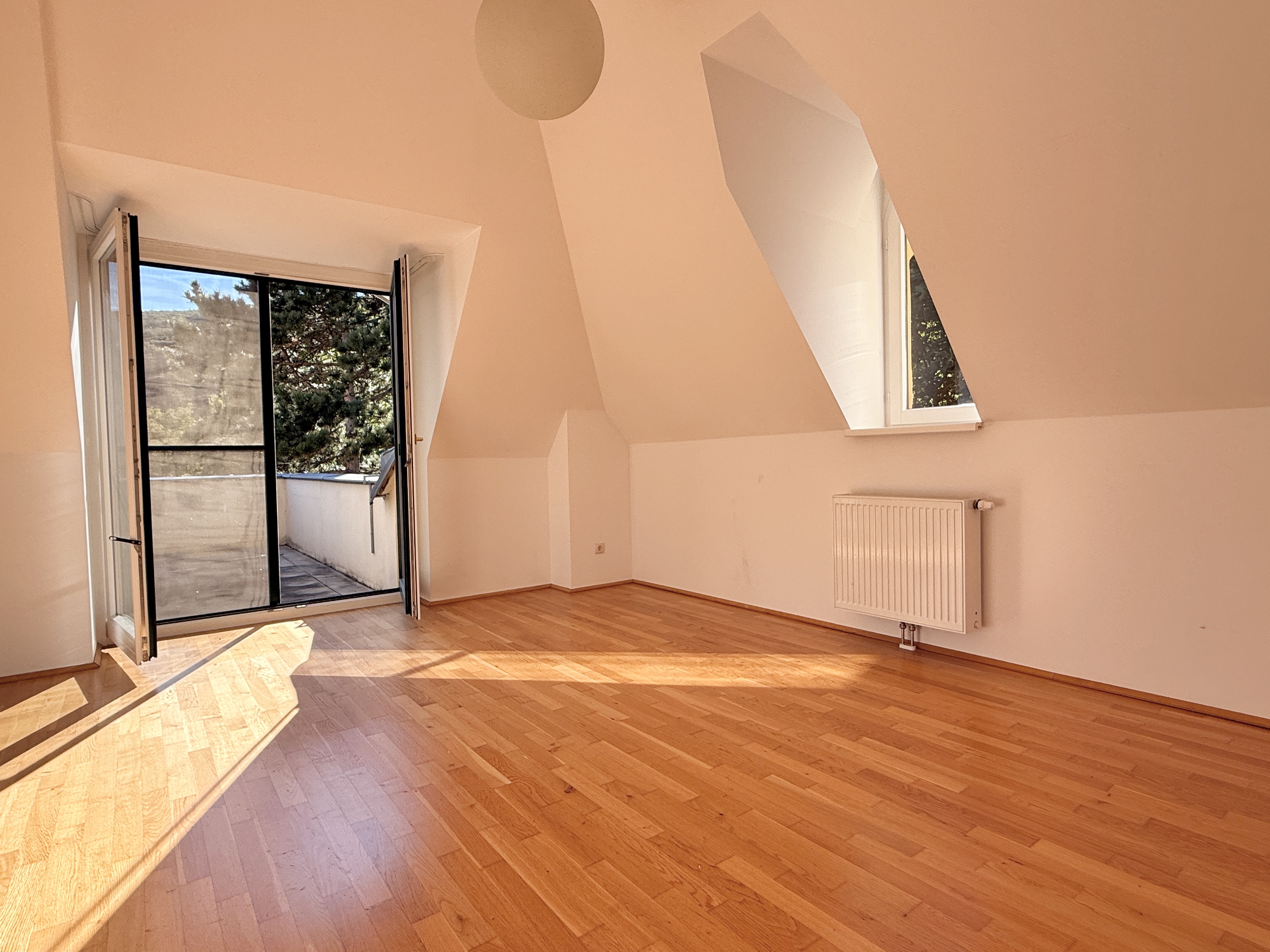 Adventsaktion: PROVISIONFREI I Sdwest-Dachterrasse inkl. Blick ins Grne I 3,20m Raumhhe I Stellpltze verfgbar I freier Mietzins /  / 2500 Baden / Bild 2