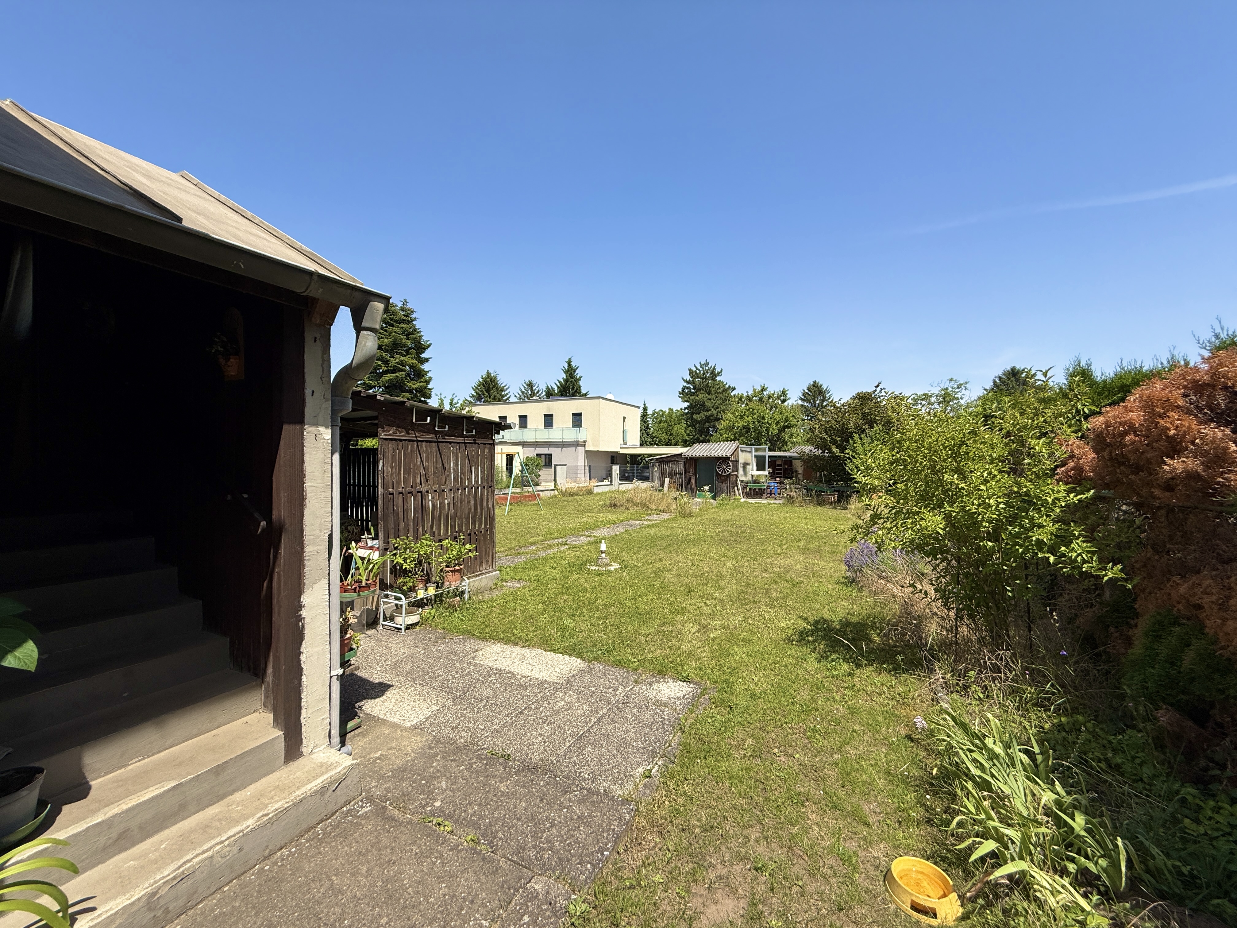 1156 m2 Baugrund mit Potenzial I Ländlich ruhige Lage I Nahe S- Bahn direkt nach Wien I Nahversorger fußläufig erreichbar