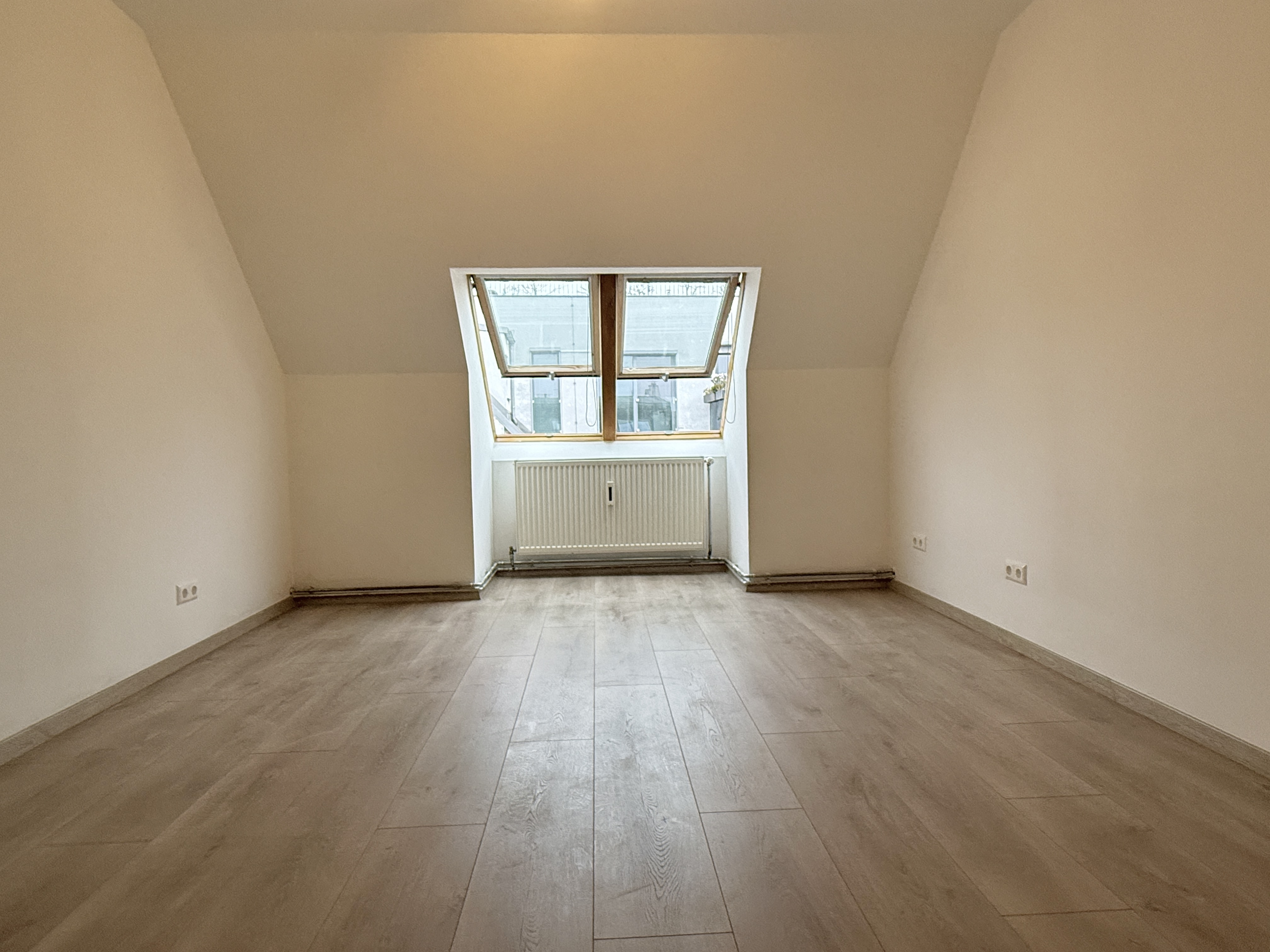 Frisch saniert | DG-Wohnung beim Prater, Praterstern, Praterstra�e | Ruhige Seitengasse I  /  / 1020&nbsp;Wien / Bild 3