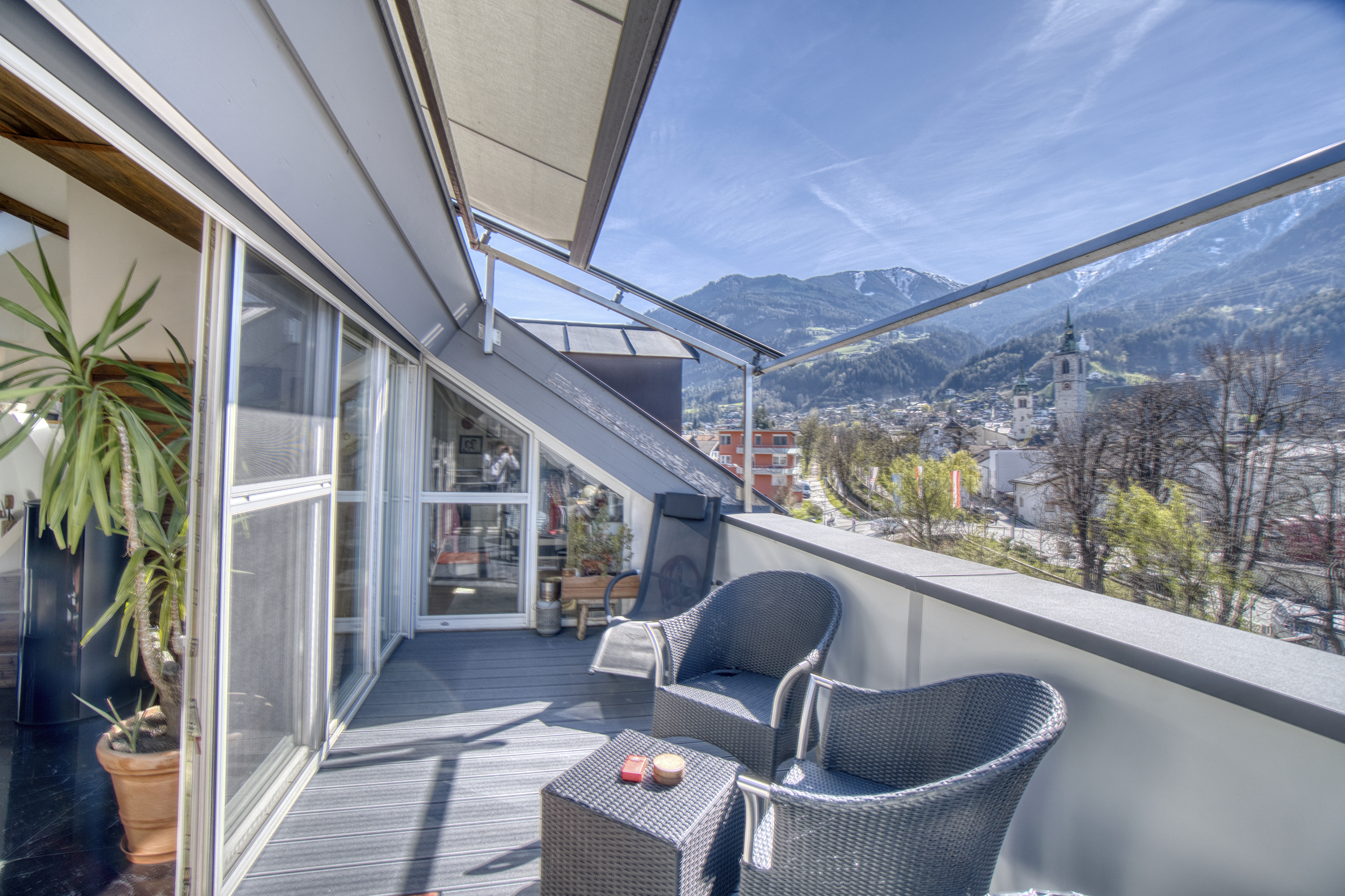 Charmante 4 Zimmer Dachgeschosswohnung mit Terrasse und Bergblick in Schwaz /  / 6130&nbsp;Schwaz / Bild 7