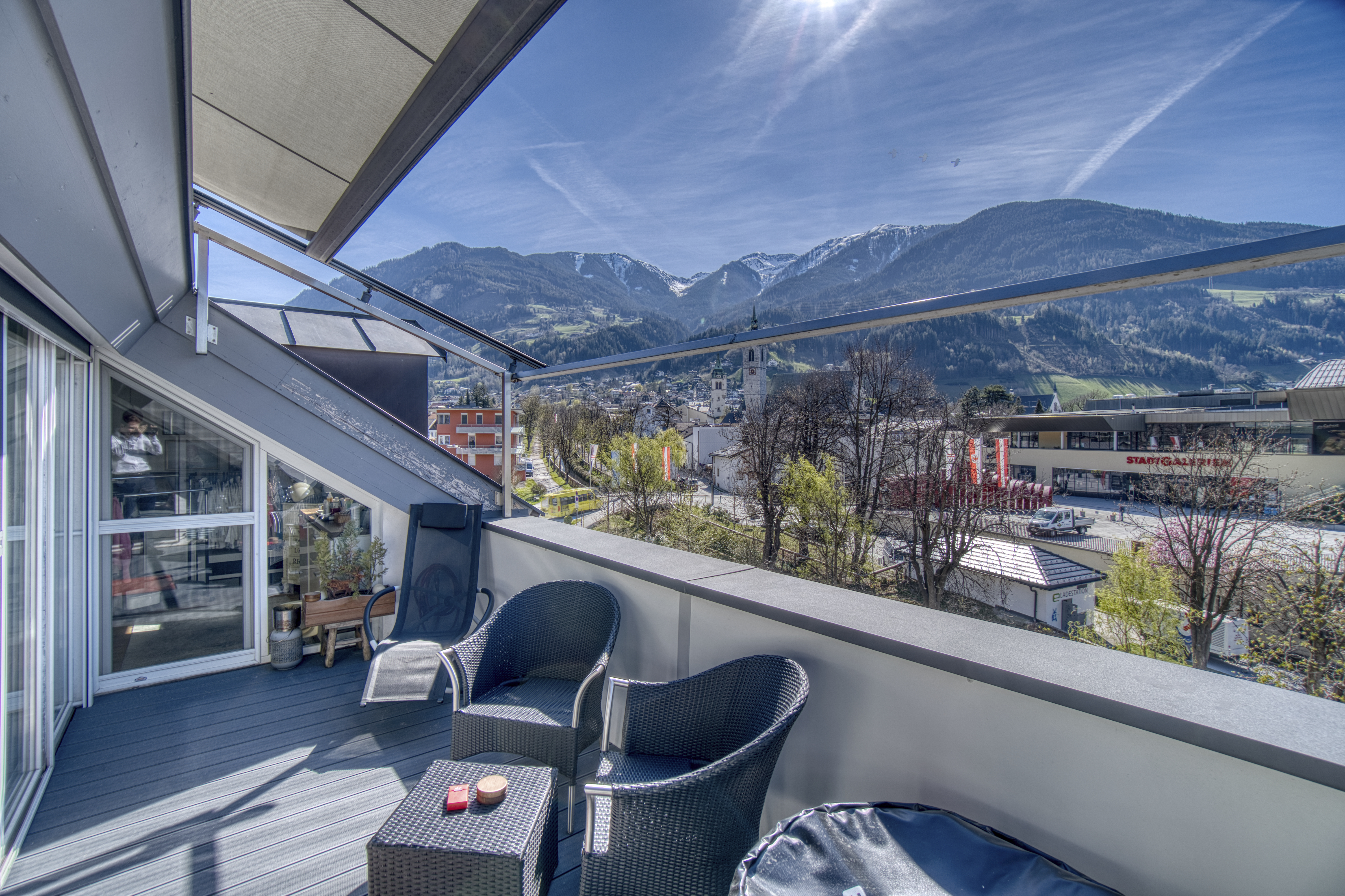 Charmante 4 Zimmer Dachgeschosswohnung mit Terrasse und Bergblick in Schwaz /  / 6130&nbsp;Schwaz / Bild 6