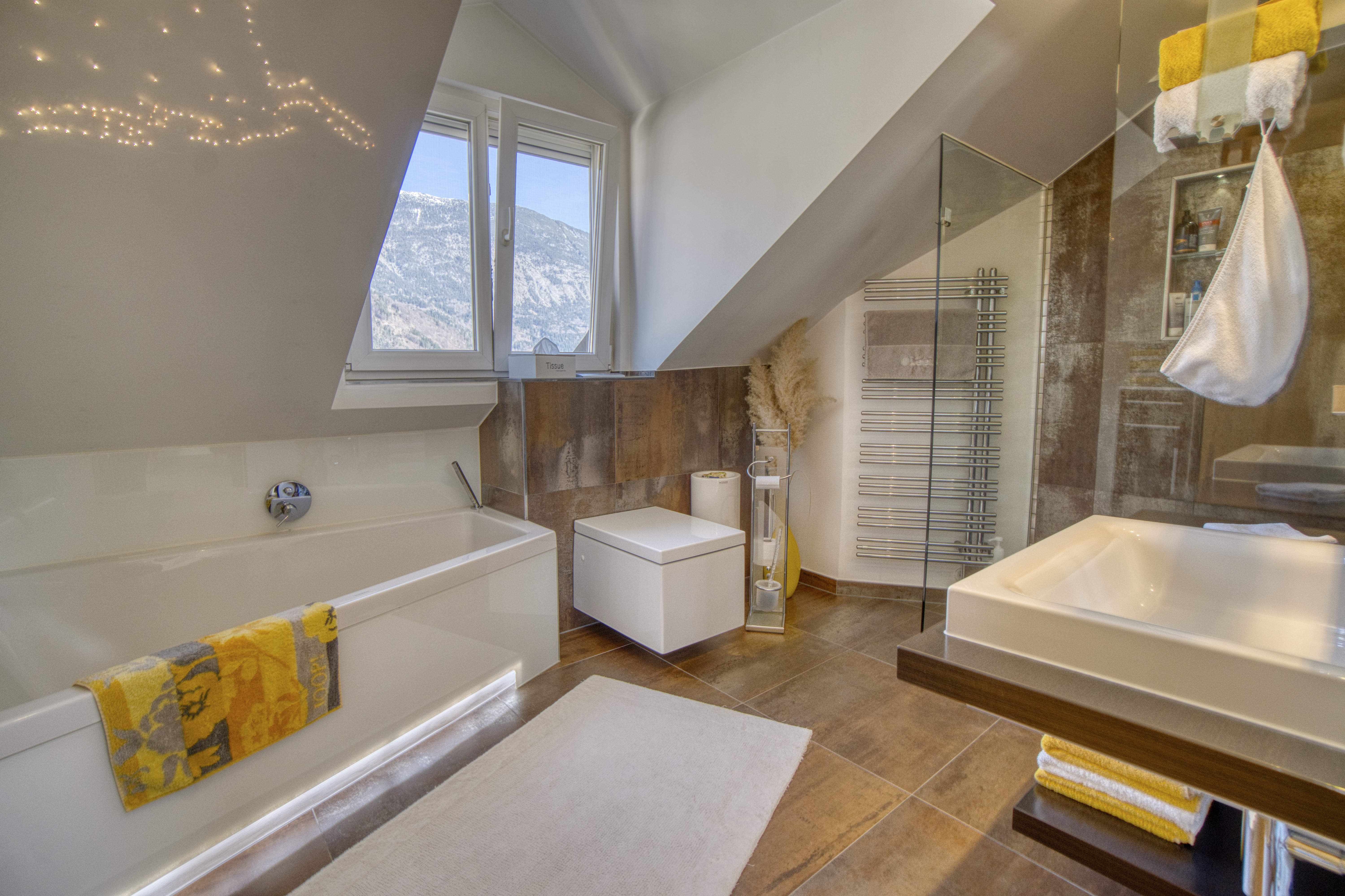 Charmante 4 Zimmer Dachgeschosswohnung mit Terrasse und Bergblick in Schwaz /  / 6130&nbsp;Schwaz / Bild 5