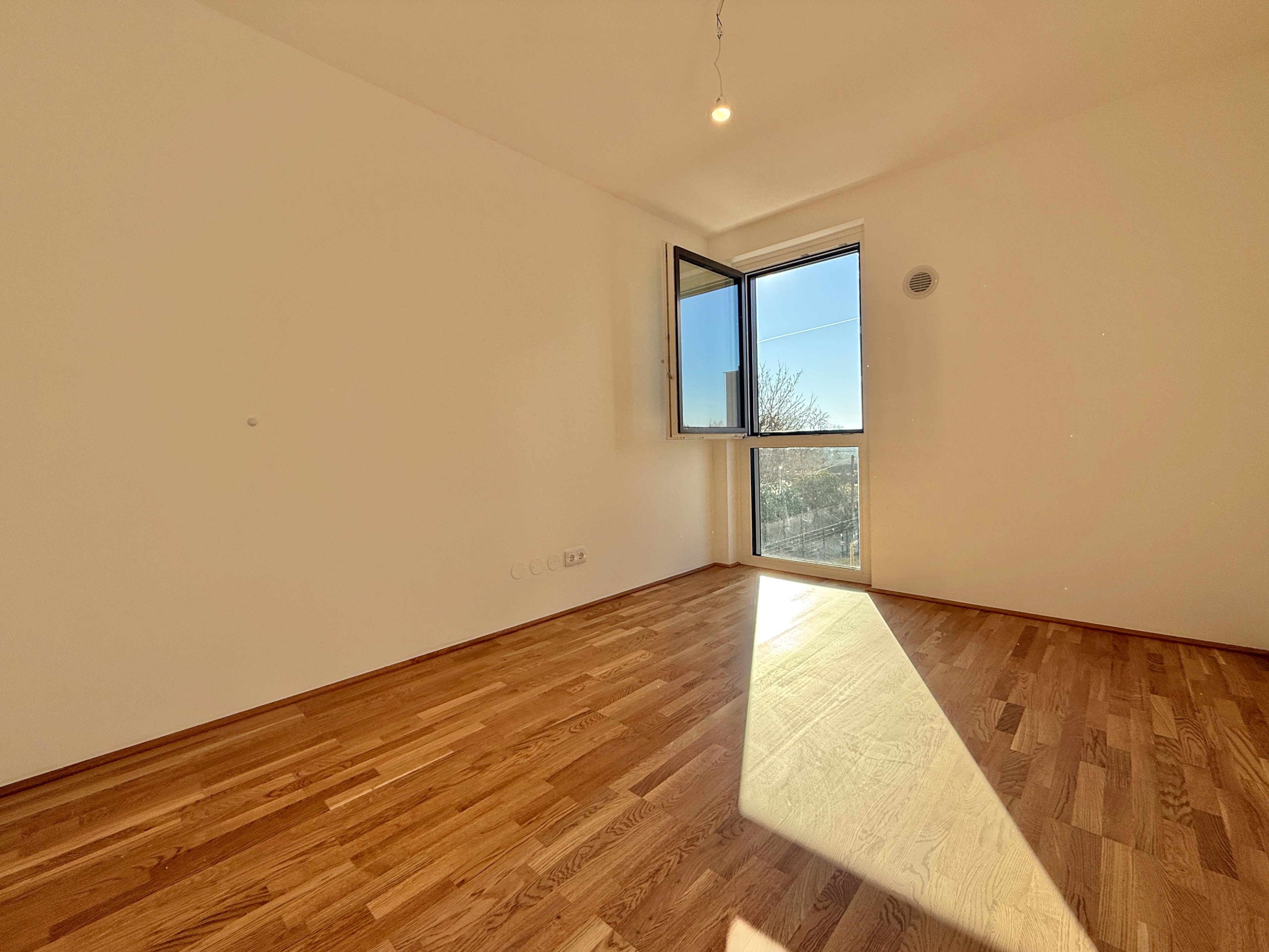 BEZUGSFERTIG I N�he M�hlwasser I Klimaaktiv-zertifiziert I Tiefgarage I W�rmepumpe I Fu�bodenheizung & K�hlung I PV-Anlage /  / 1220&nbsp;Wien / Bild 2