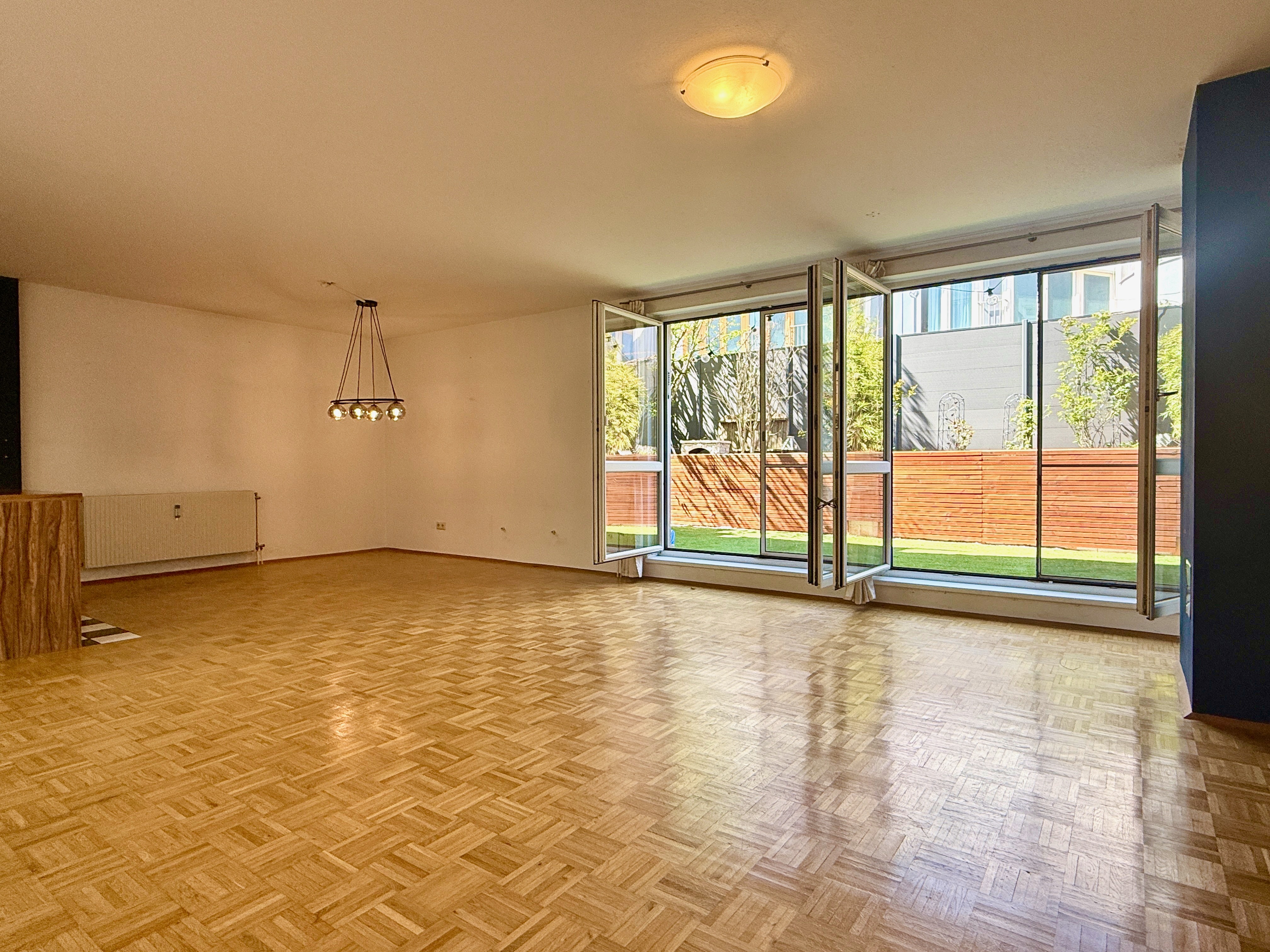 ADVENTS DEAL - Maisonette Wohnung mit ca. 122m und ca. 99m Auenflche OHNE MAKLERPROVISION! /  / 1220 Wien / Bild 2
