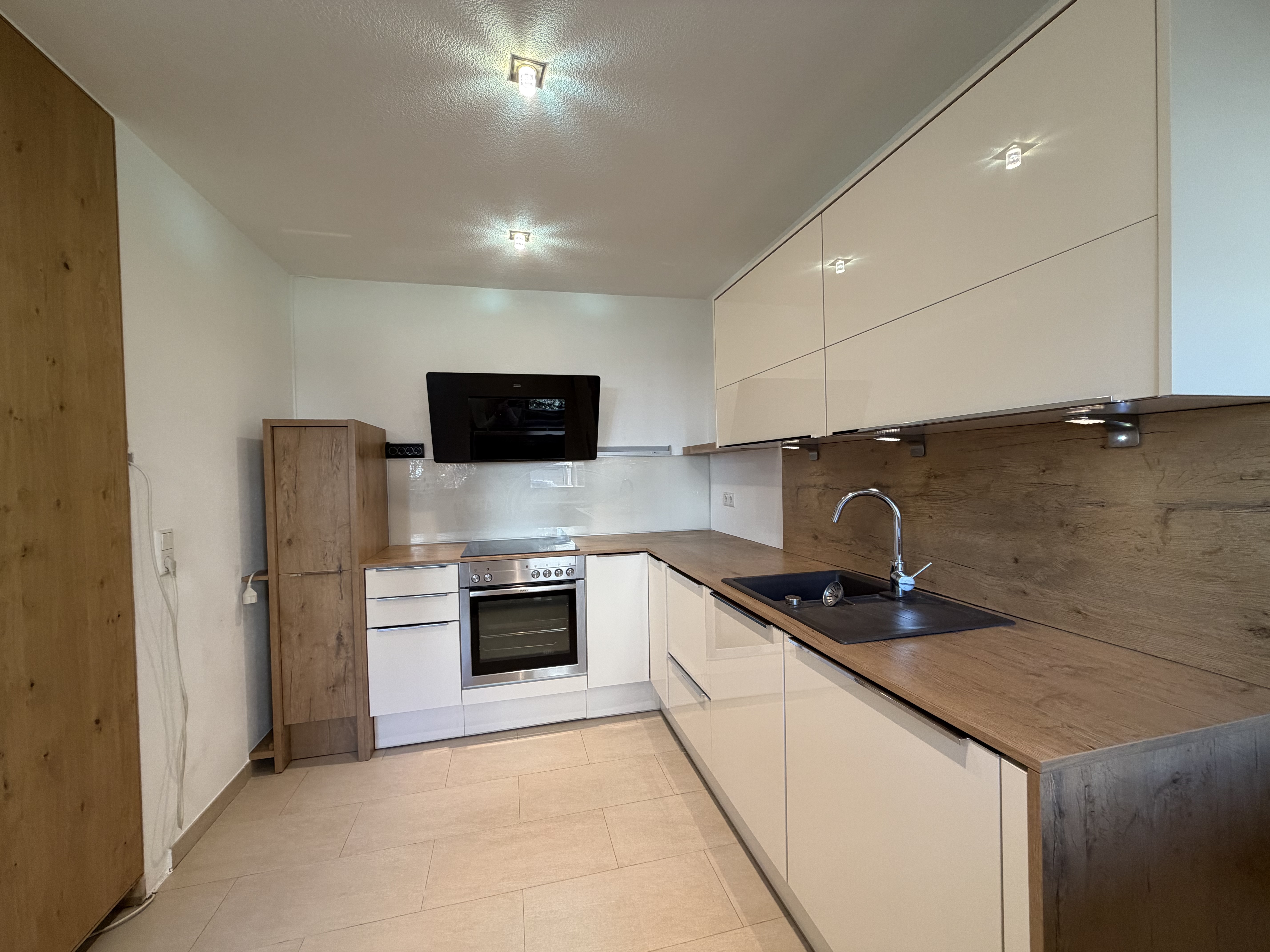 Sch�ne, sanierte 3-ZImmer-Wohnung im beliebten Stadtteil Pradl /  / 6020&nbsp;Innsbruck / Bild 2