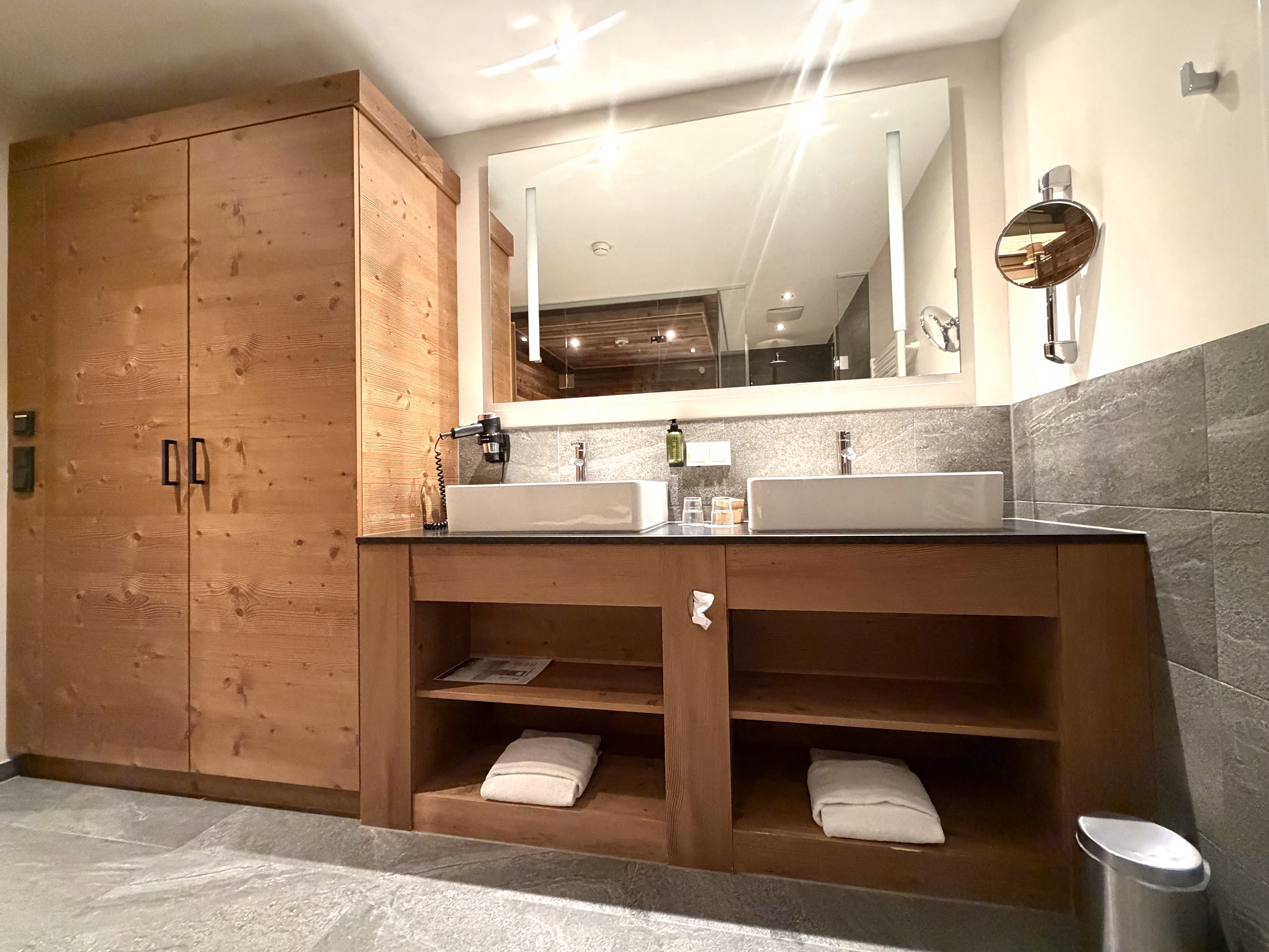 Ph�nomenales Chalet im alpenl�ndischen Stil! /  / 6631&nbsp;Lermoos / Bild 0