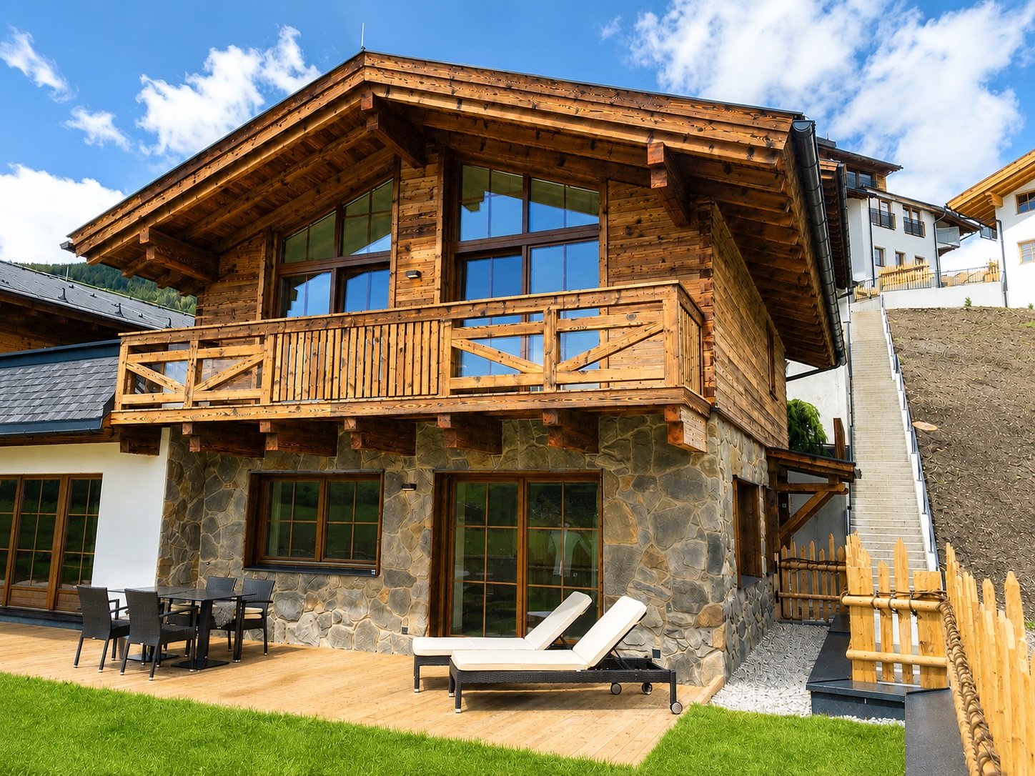 Ph�nomenales Chalet im alpenl�ndischen Stil! /  / 6631&nbsp;Lermoos / Bild 1