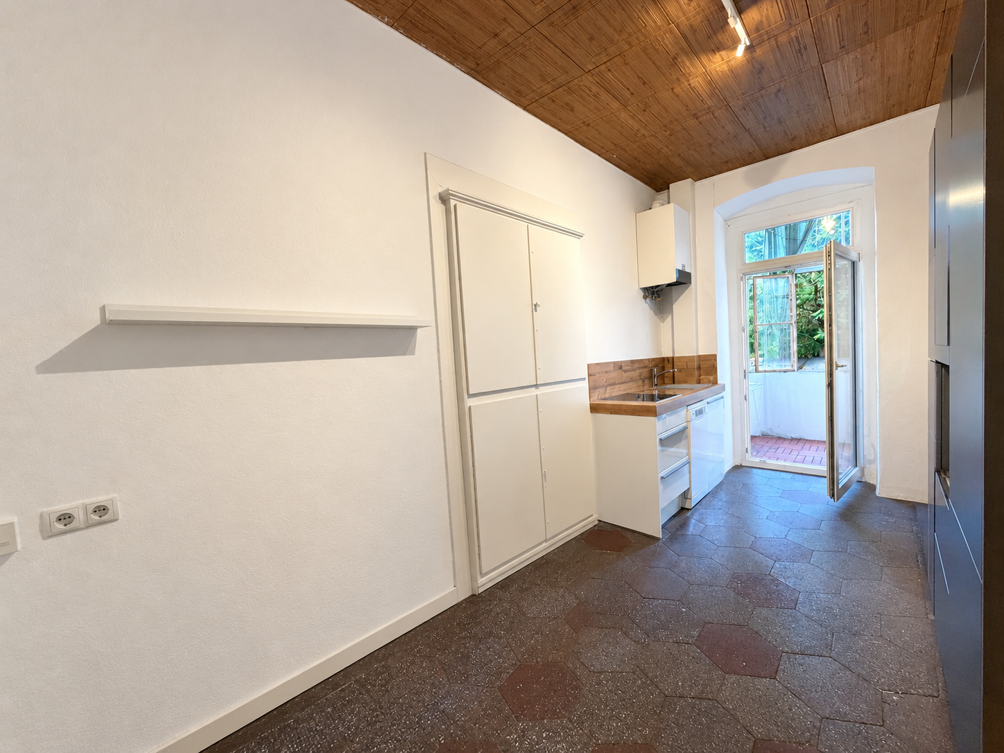 Kliniknah & zentral ? Attraktive, sanierte 2-Zimmer-Altbauwohnung in Innsbruck /  / 6020&nbsp;Innsbruck / Bild 7
