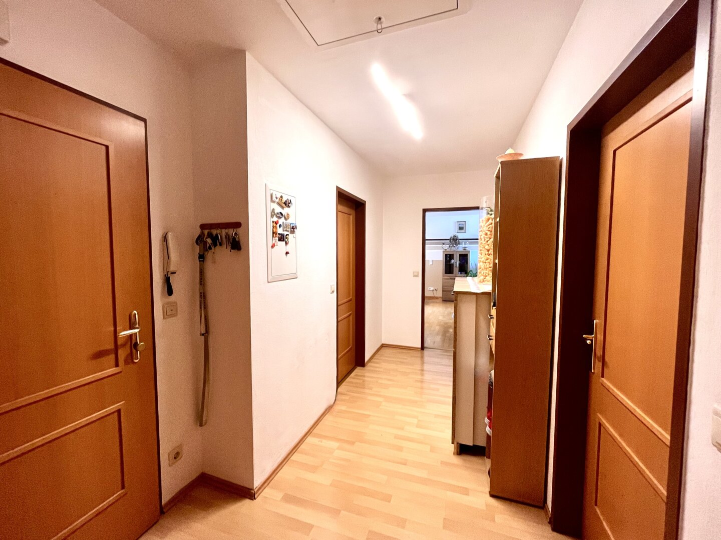 Thalgau: Charmante 4-Zimmer-Wohnung mit zwei Balkonen und ausbauf�higem Dachboden /  / 5303&nbsp;Thalgau / Bild 2