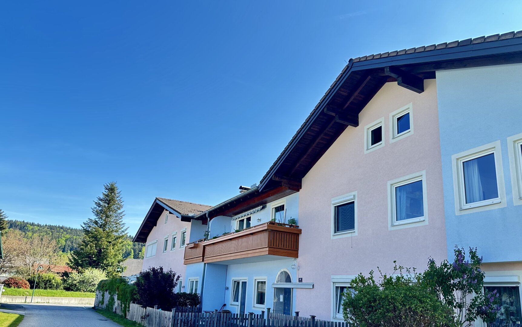 Thalgau: Charmante 4-Zimmer-Wohnung mit zwei Balkonen und ausbauf�higem Dachboden /  / 5303&nbsp;Thalgau / Bild 8