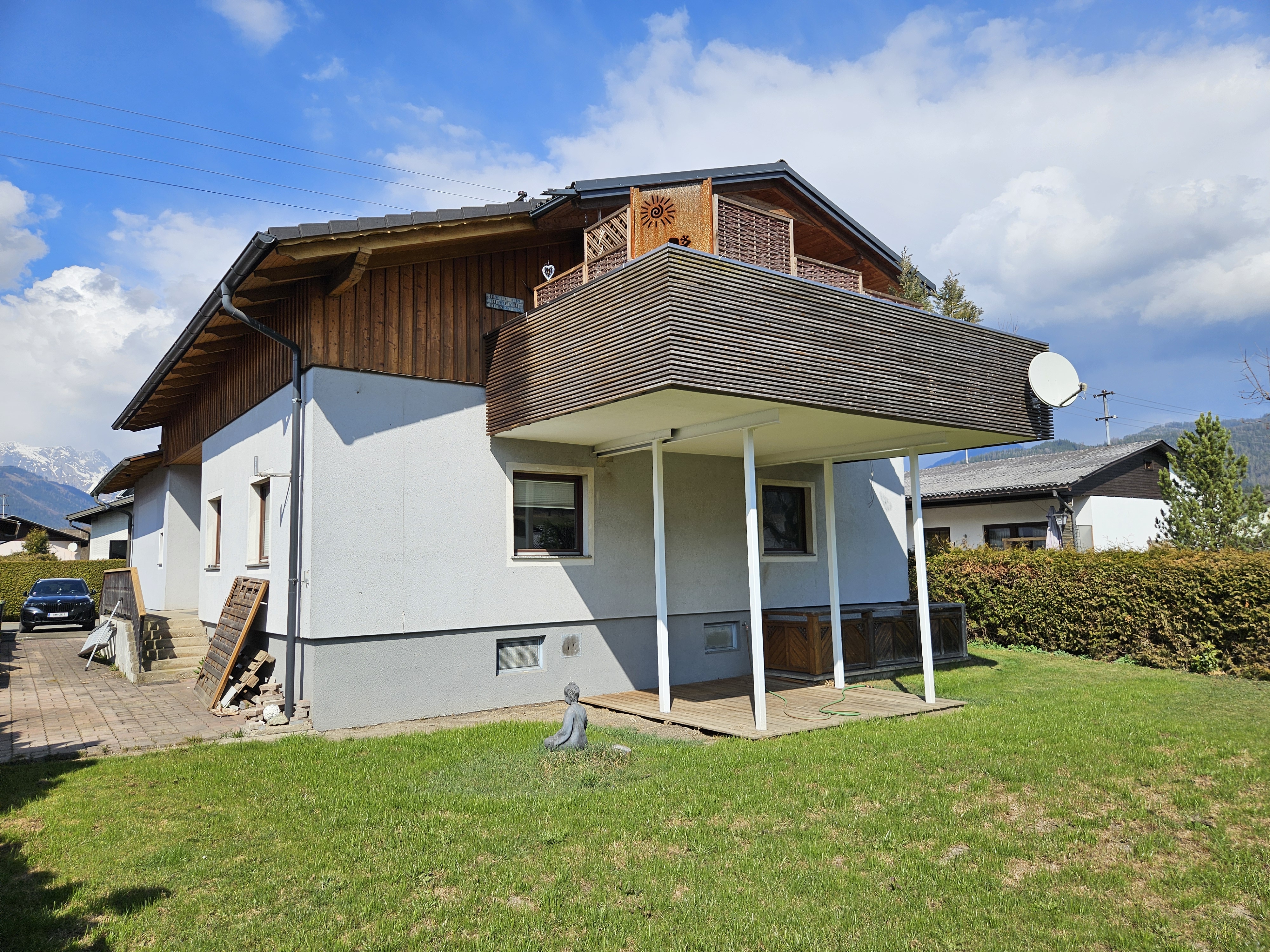 Lichtdurchflutete 3 - Zimmer Wohnung mit separtem Eingang und Eigengarten in ruhiger Siedlungslage  /  / 8793&nbsp;Trofaiach / Bild 2