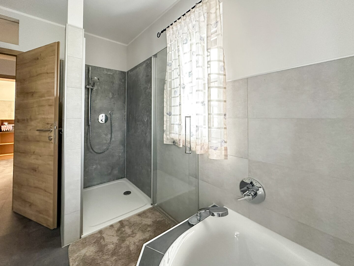 Neuwertige 3-Zimmer-Eigentumswohnung mit gro�er Terrasse & Garten /  / 4693&nbsp;Desselbrunn / Bild 5