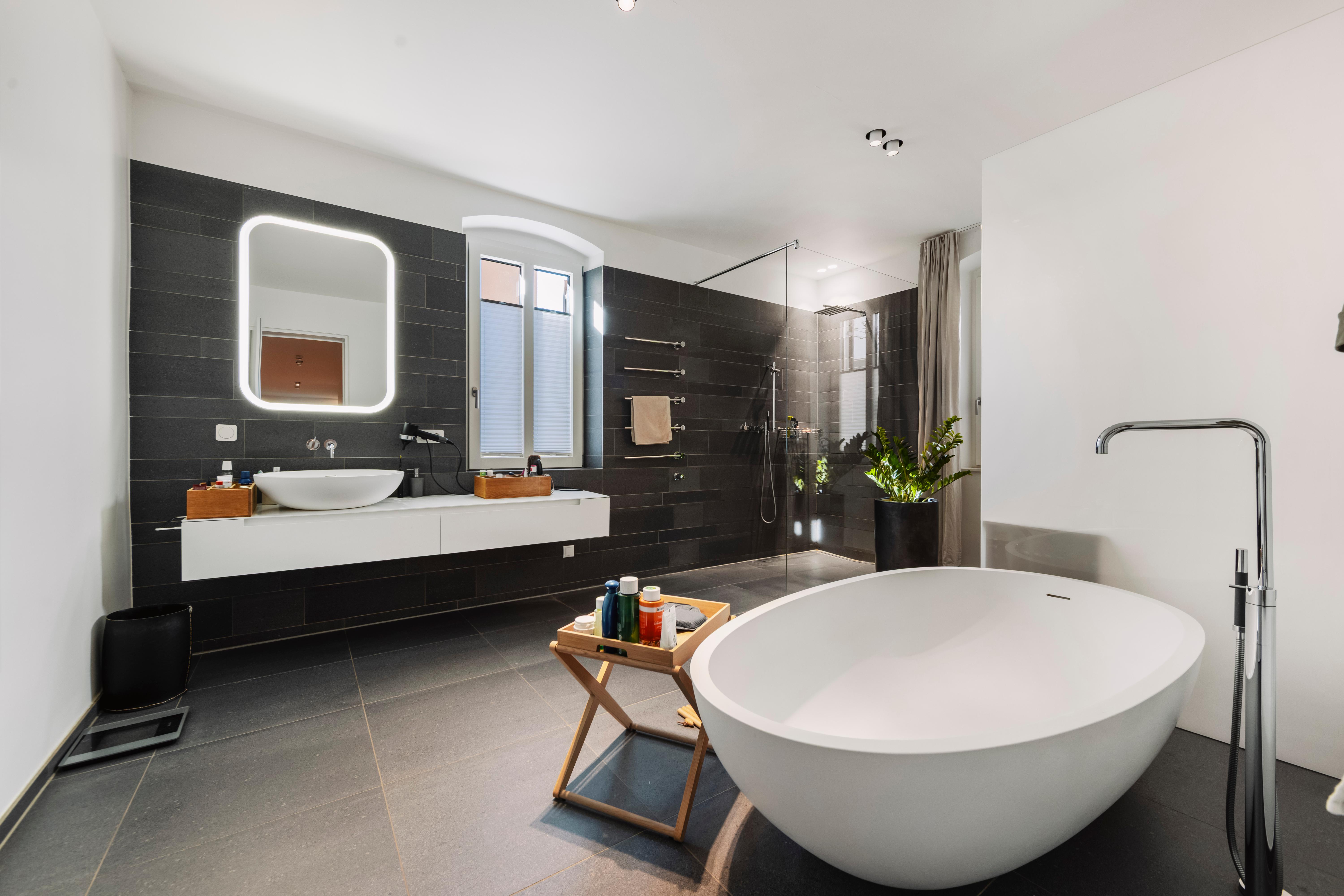 Einzigartig! Wunderschne Designer-Wohnung mit Baurecht /  / 6020 Innsbruck / Bild 3