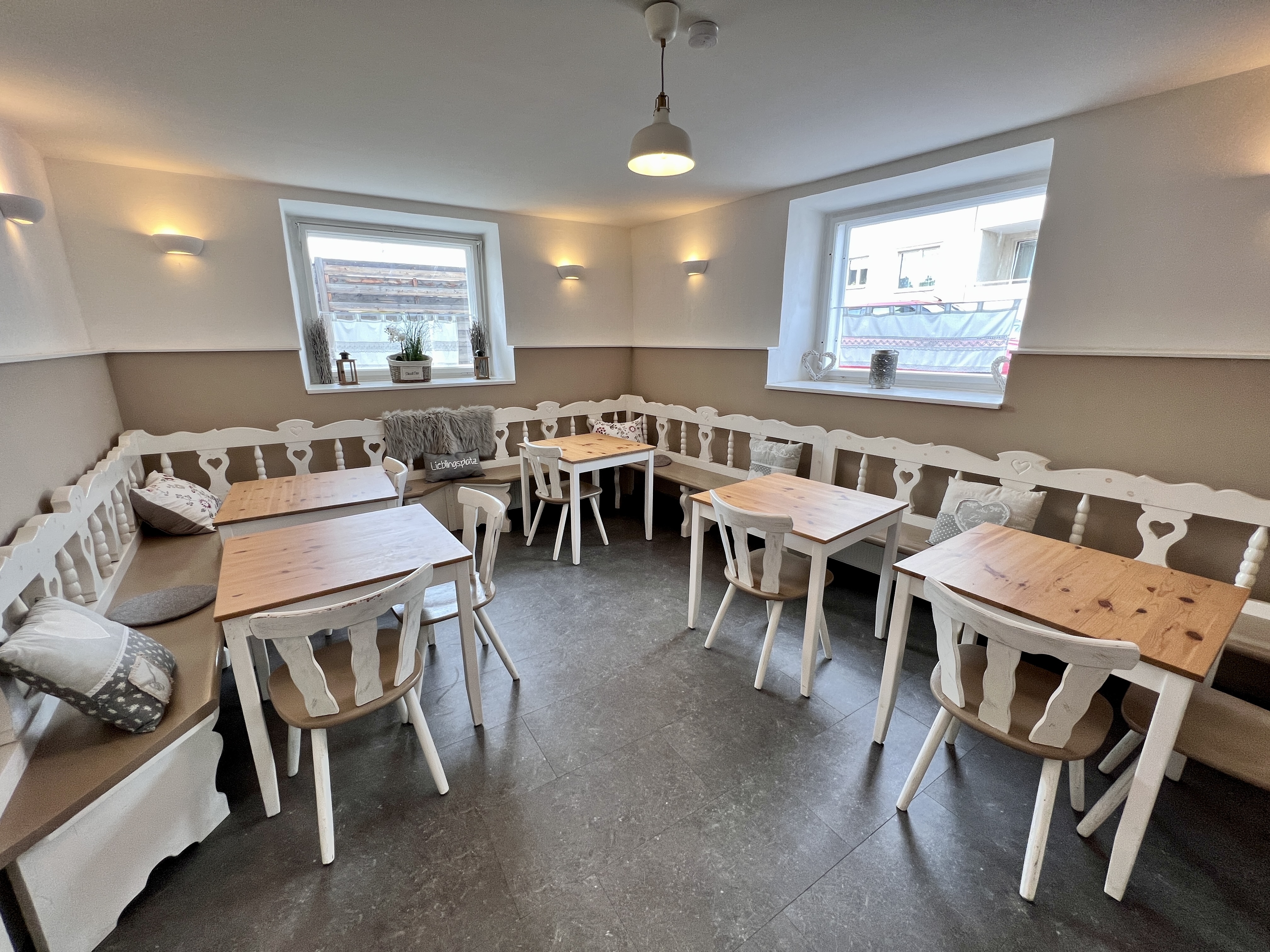 INVESTMENT-HIGHLIGHT: Historisches Renditeobjekt mit ca. 10% Rendite I Top-sanierter Ertragsbringer /  / 2320&nbsp;Schwechat / Bild 7