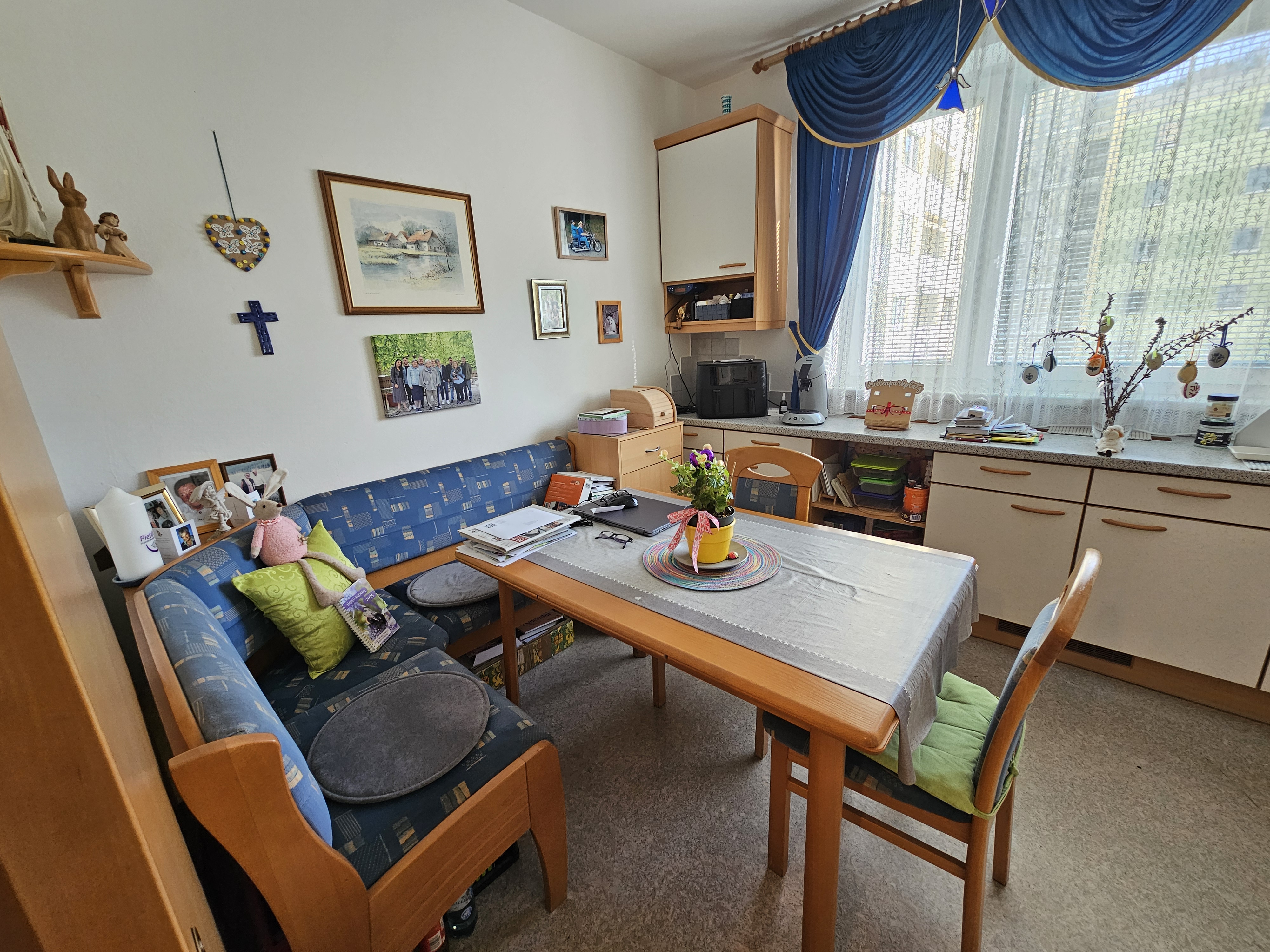 Freundliche und gut geschnittene 3 - Zimmerwohnung mit Loggia in beliebter Siedlungslage  /  / 8605&nbsp;Kapfenberg / Bild 1