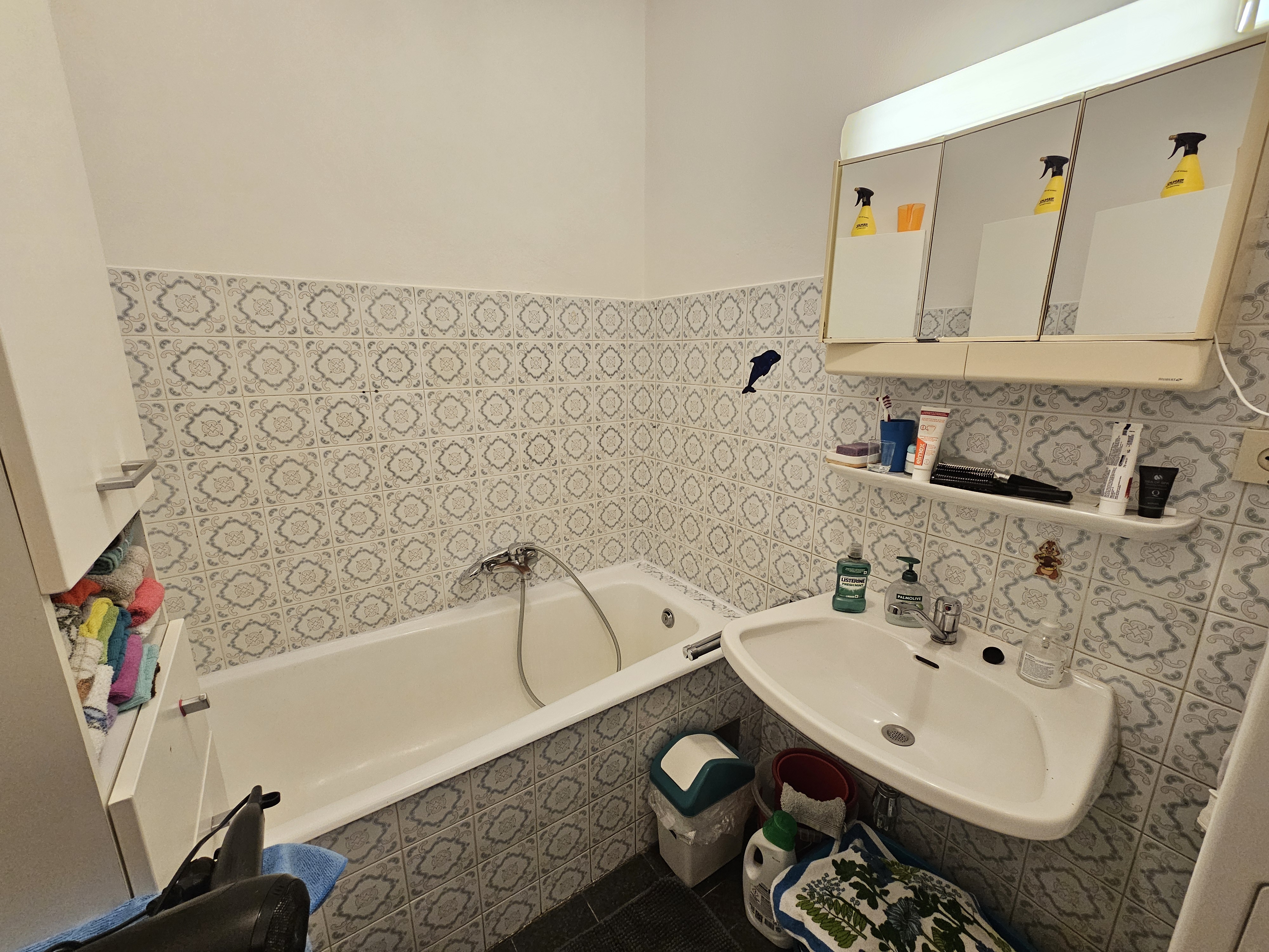 Freundliche und gut geschnittene 3 - Zimmerwohnung mit Loggia in beliebter Siedlungslage  /  / 8605&nbsp;Kapfenberg / Bild 2