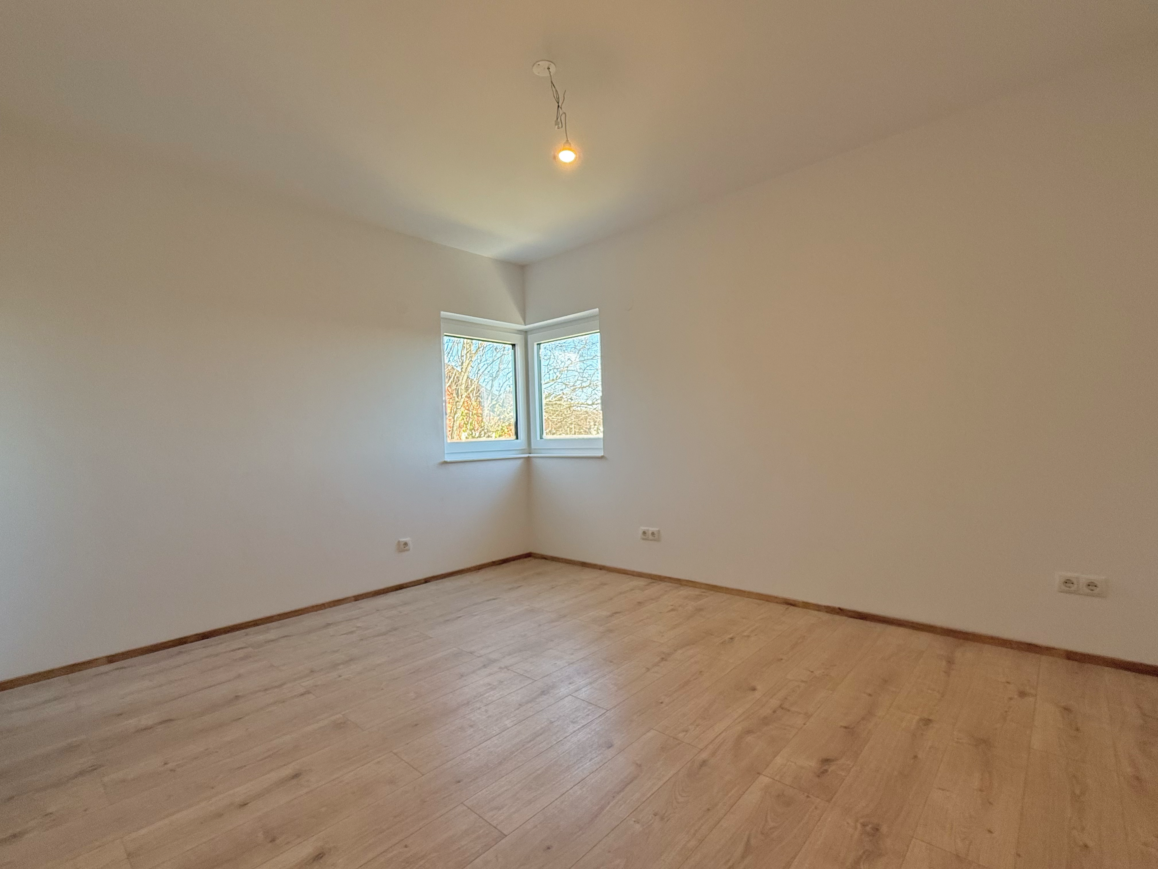 Moderne Doppelhaushlfte in Grnlage mit Dachterrasse und Wienblick /  / 2344 Maria Enzersdorf / Bild 6