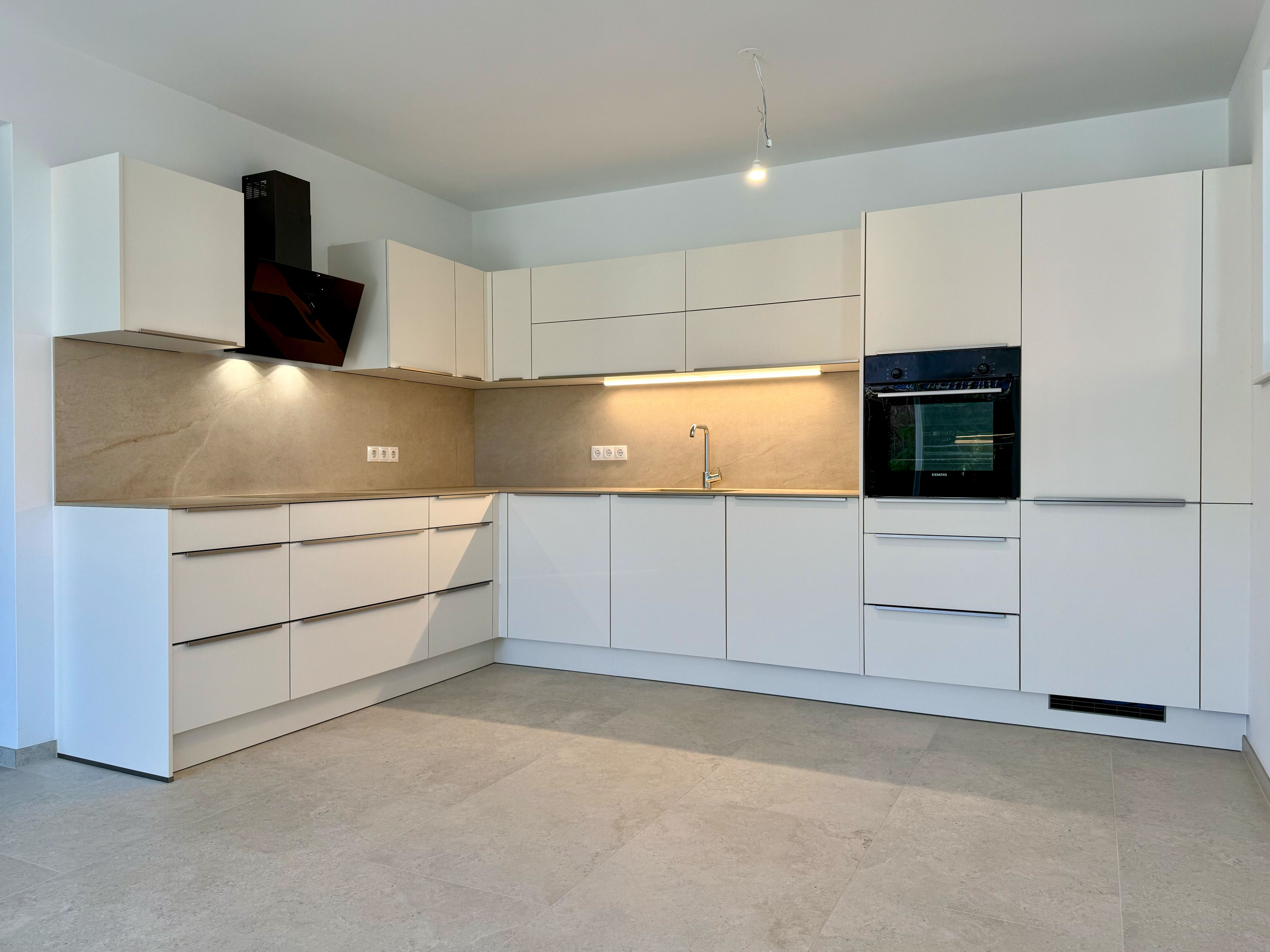 Moderne Doppelhaushlfte in Grnlage mit Dachterrasse und Wienblick /  / 2344 Maria Enzersdorf / Bild 3