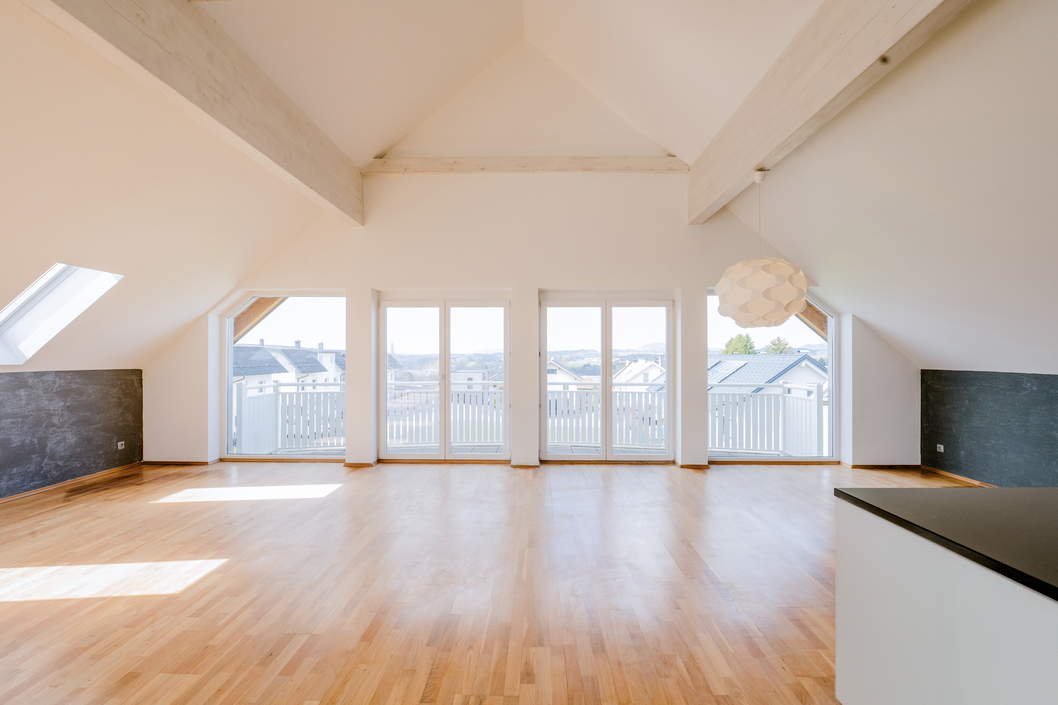 Neumarkt am Wallersee: Dachgeschosswohnung mit beeindruckender Raumh�he /  / 5202&nbsp;Neumarkt am Wallersee / Bild 8