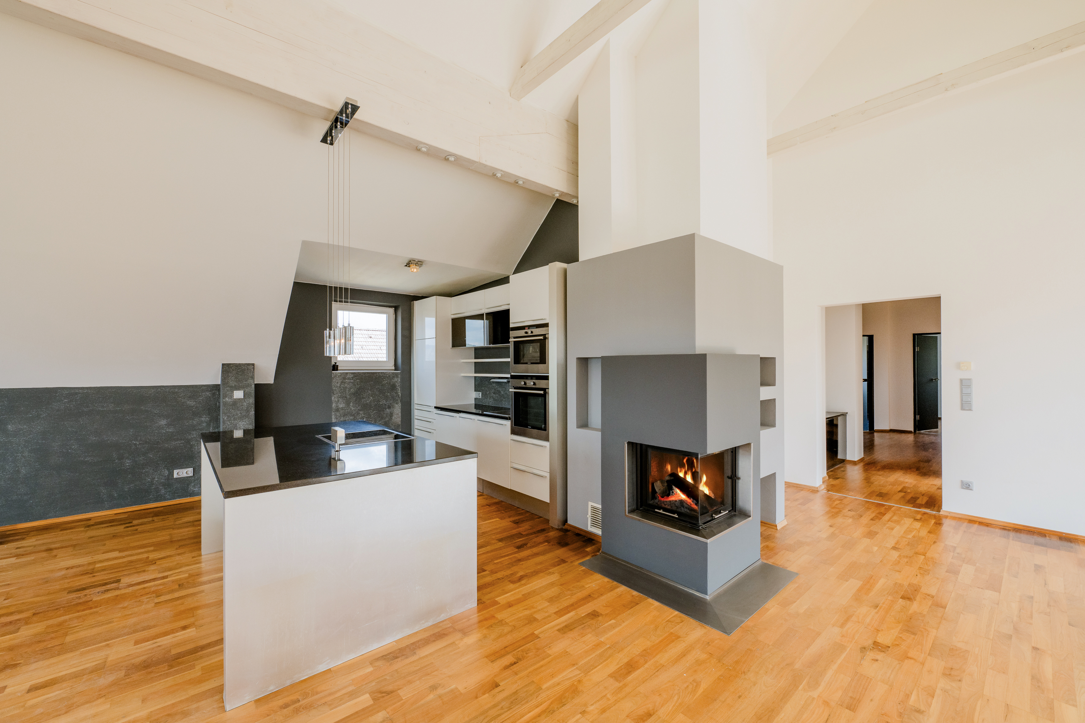 Neumarkt am Wallersee: Dachgeschosswohnung mit beeindruckender Raumh�he /  / 5202&nbsp;Neumarkt am Wallersee / Bild 9