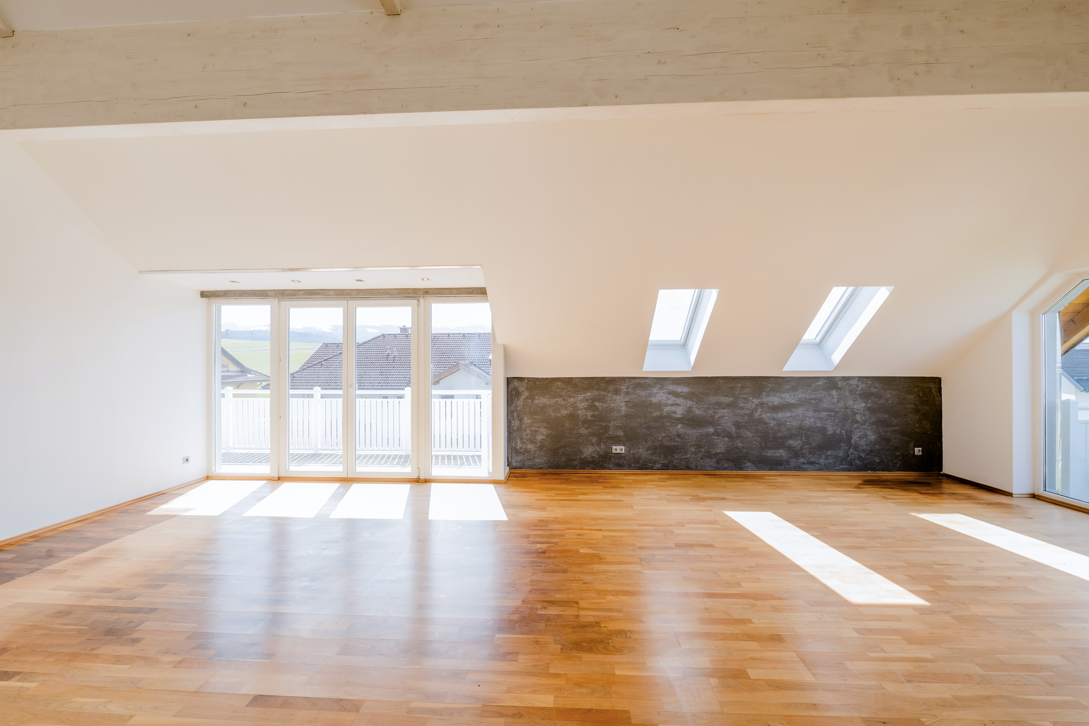 Neumarkt am Wallersee: Dachgeschosswohnung mit beeindruckender Raumh�he /  / 5202&nbsp;Neumarkt am Wallersee / Bild 2