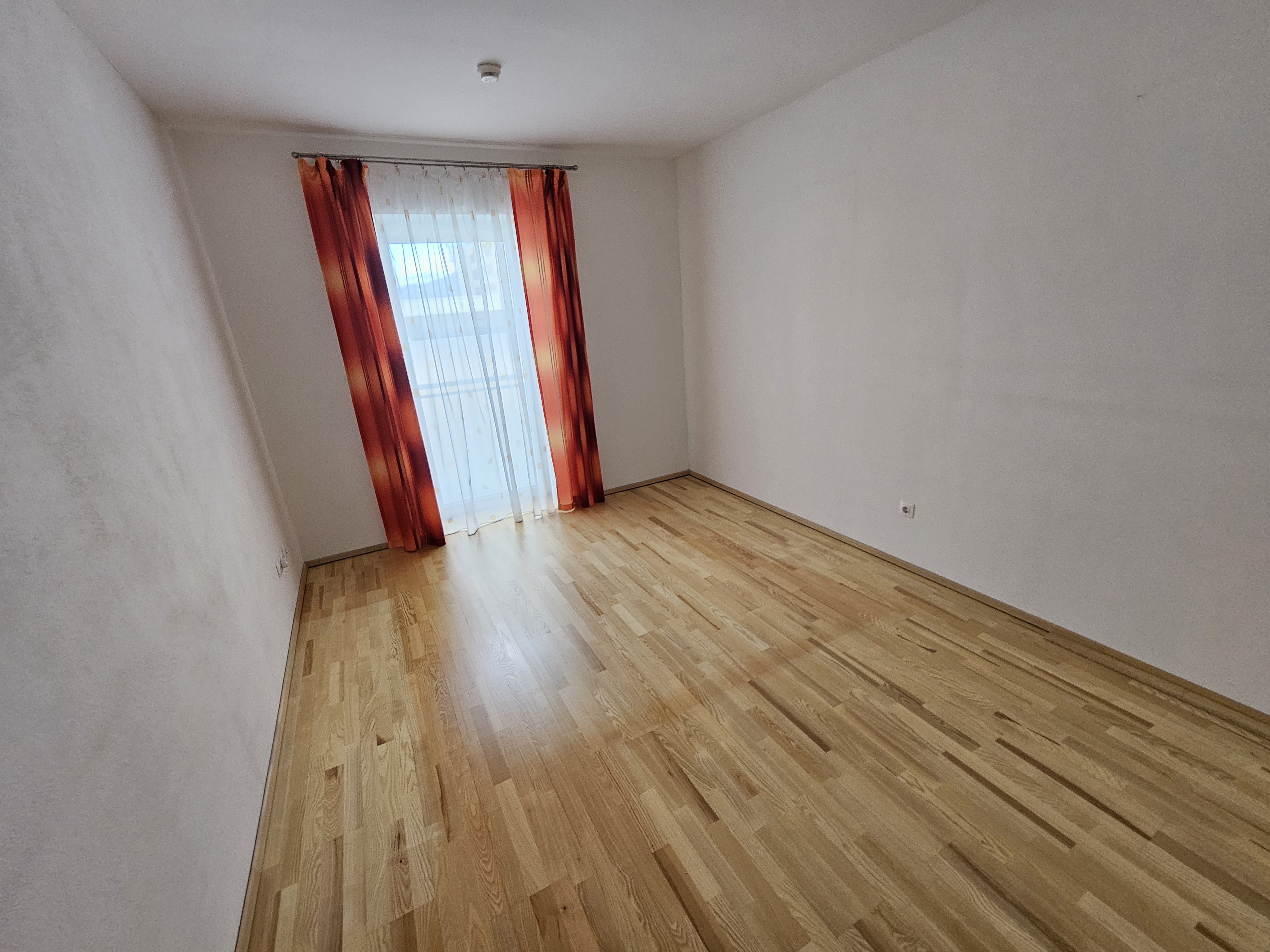 Familienhit! Traumhafte 4 - Zimmer Wohnung mit 63 m� s�dseitiger Terrasse und Carport  /  / 8700&nbsp;Leoben / Bild 3