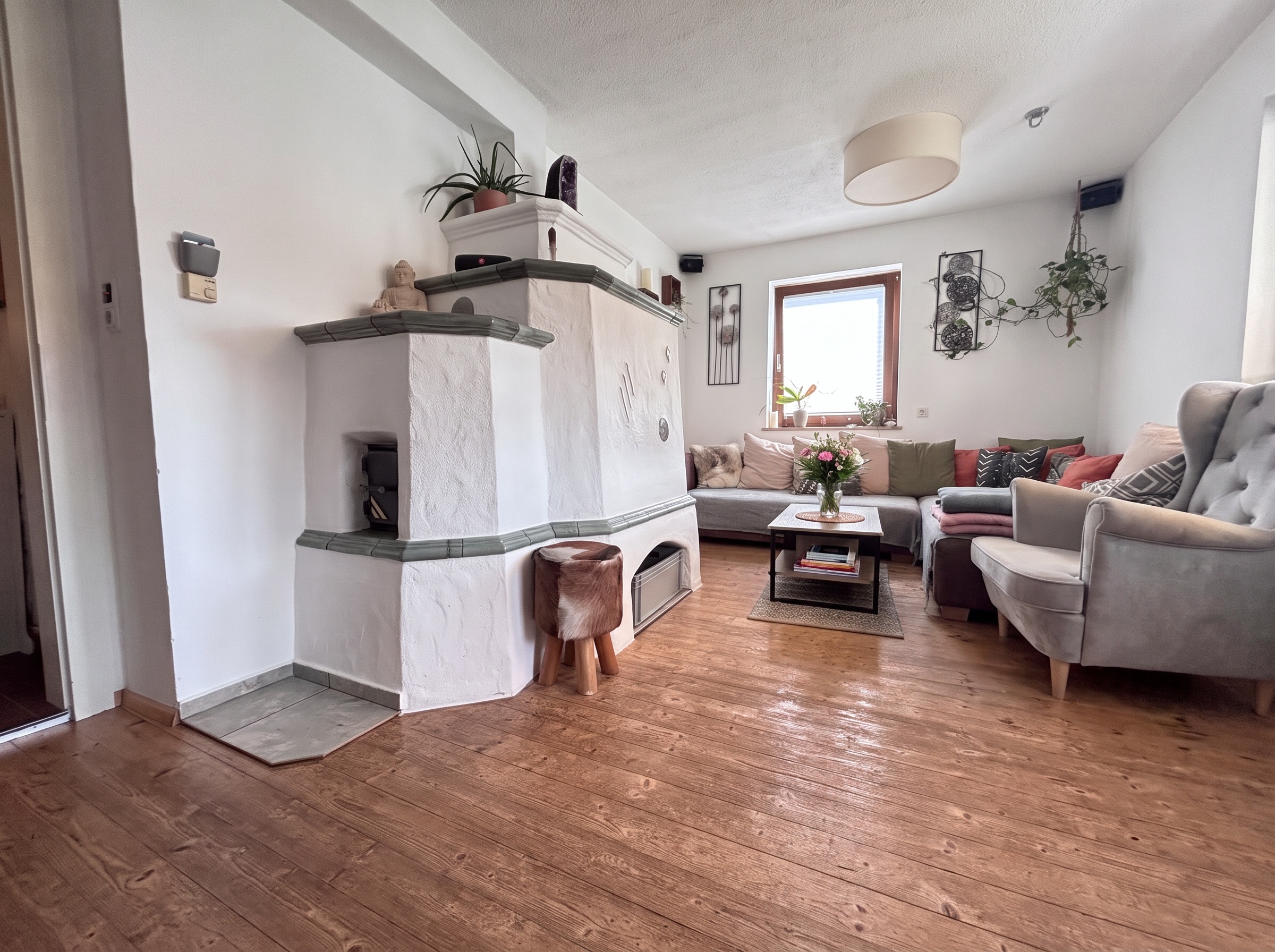 Helle 3 Zimmer Wohnung mit Balkon und Garage in ruhiger Lage in F�gen /  / 6263&nbsp;F�gen / Bild 1
