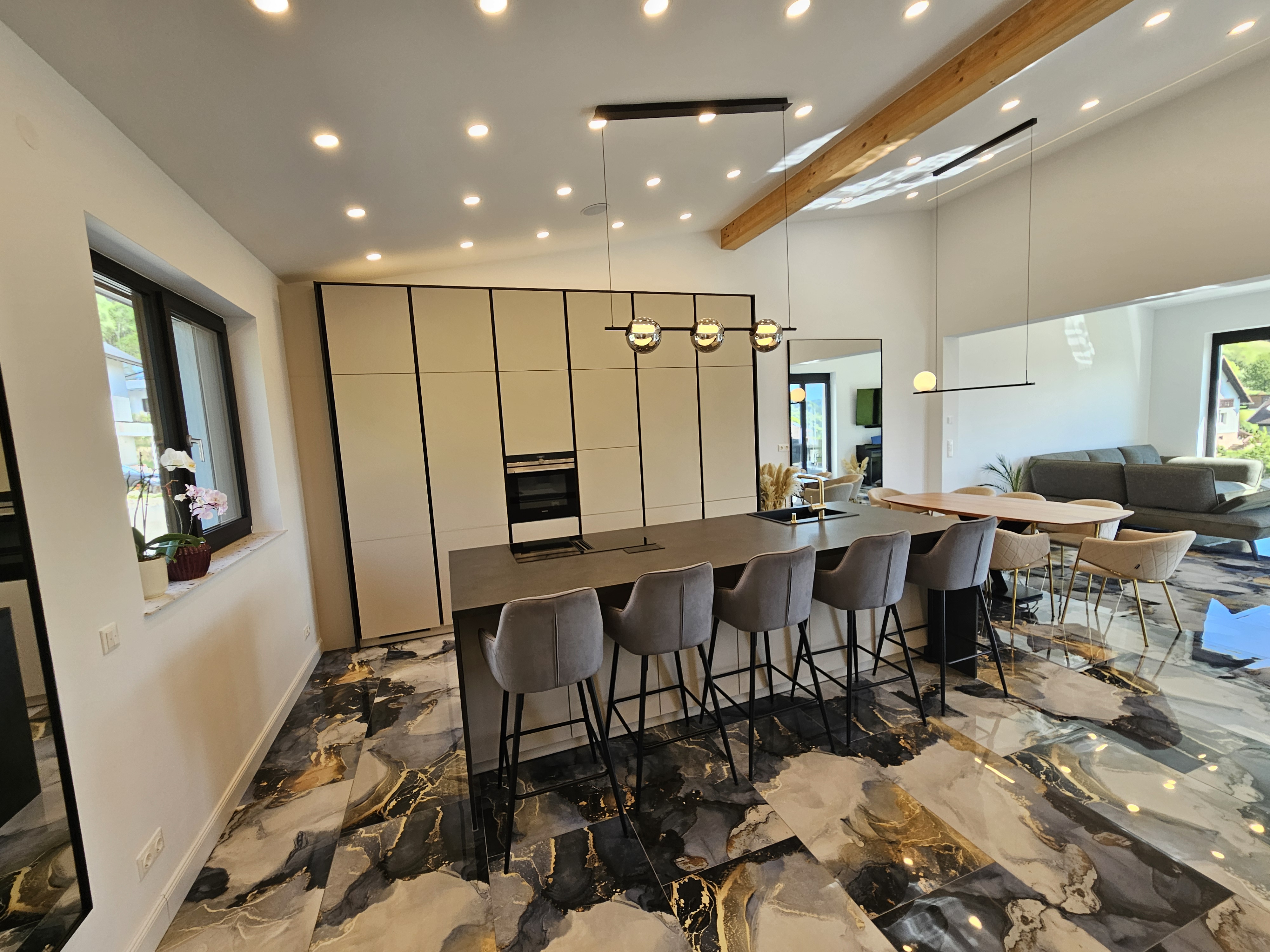 MODERN LIVING - Neuwertige Doppelhaush�lfte mit 2 Terrassen und Doppelcarport in ruhiger Aussichtslage  /  / 8605&nbsp;Kapfenberg / Bild 6