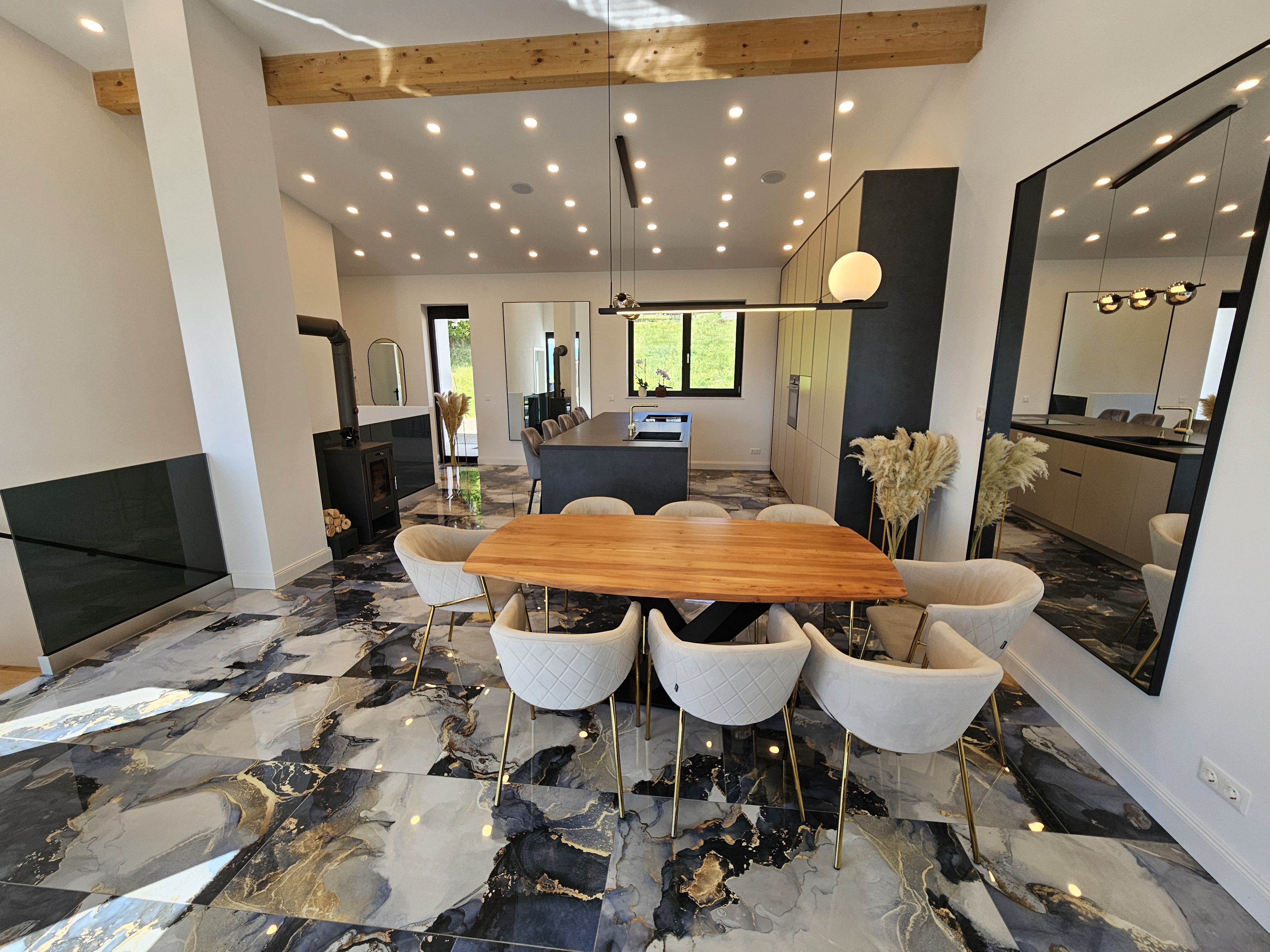MODERN LIVING - Neuwertige Doppelhaush�lfte mit 2 Terrassen und Doppelcarport in ruhiger Aussichtslage  /  / 8605&nbsp;Kapfenberg / Bild 8