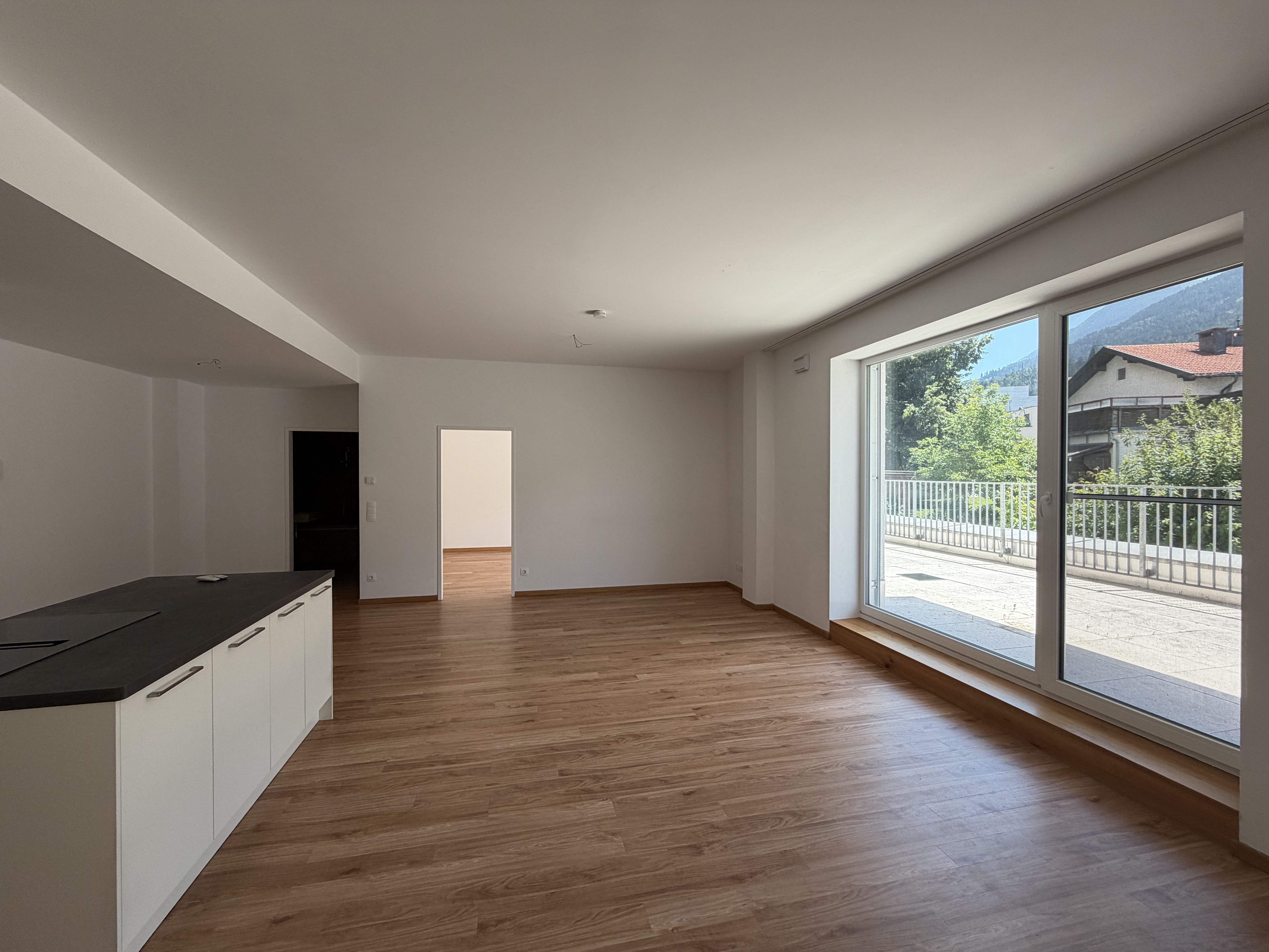 Neuwertige 3 Zimmer Wohnung mit großer Südterrasse in Pfaffenhofen