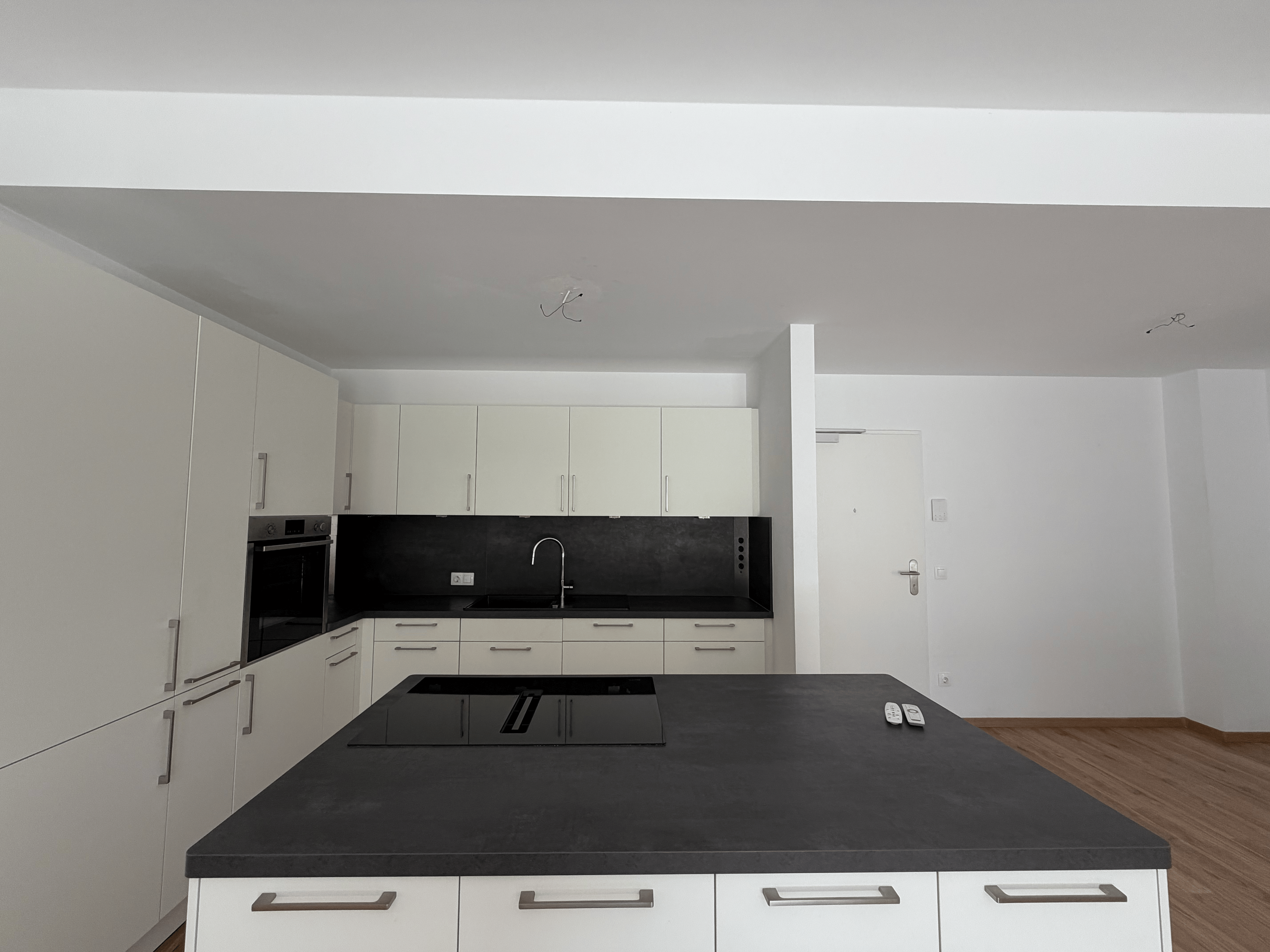 Neuwertige 3 Zimmer Wohnung mit gro�er S�dterrasse in Pfaffenhofen /  / 6405&nbsp;Pfaffenhofen / Bild 3