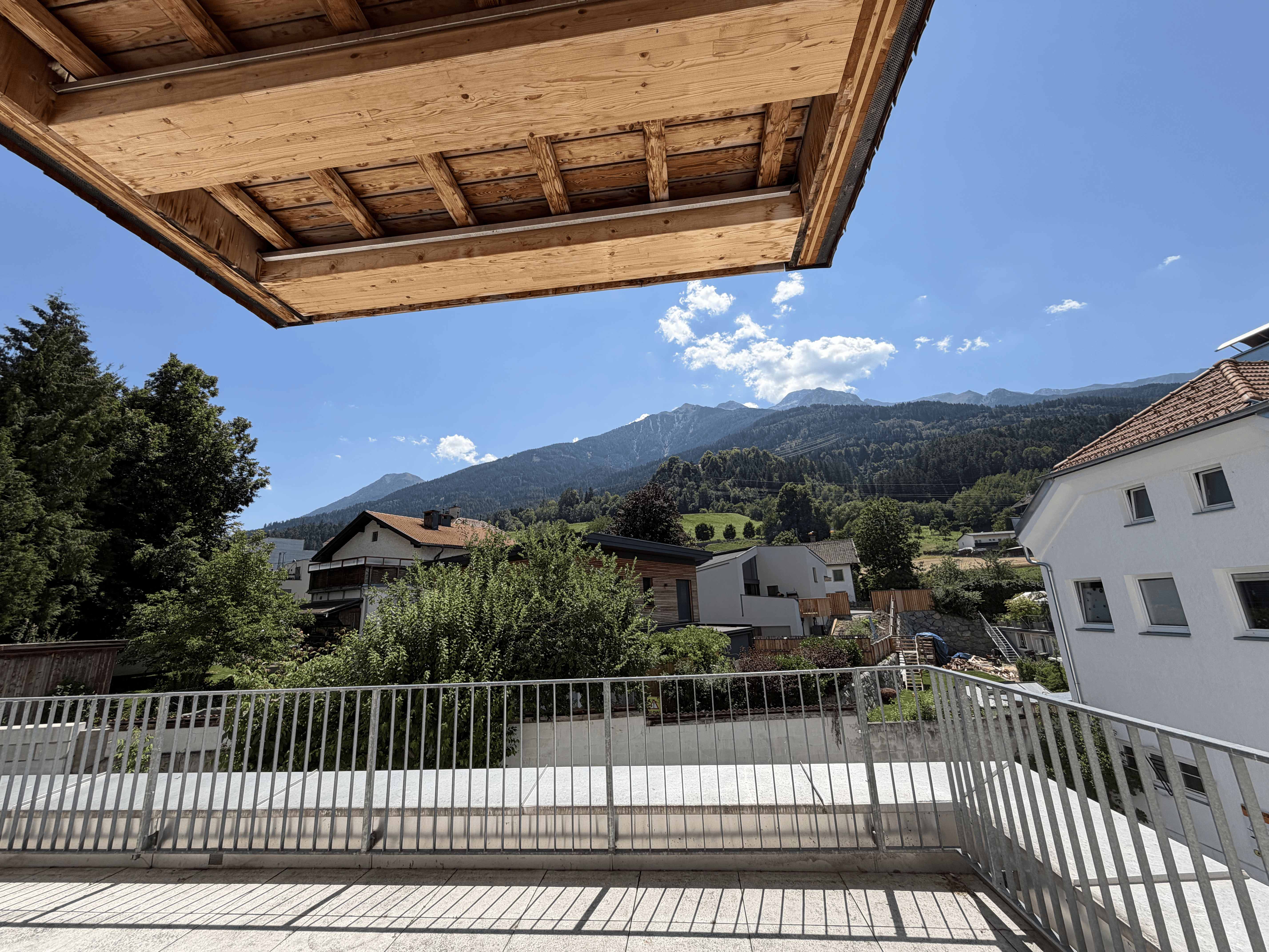 Neuwertige 3 Zimmer Wohnung mit gro�er S�dterrasse in Pfaffenhofen /  / 6405&nbsp;Pfaffenhofen / Bild 7