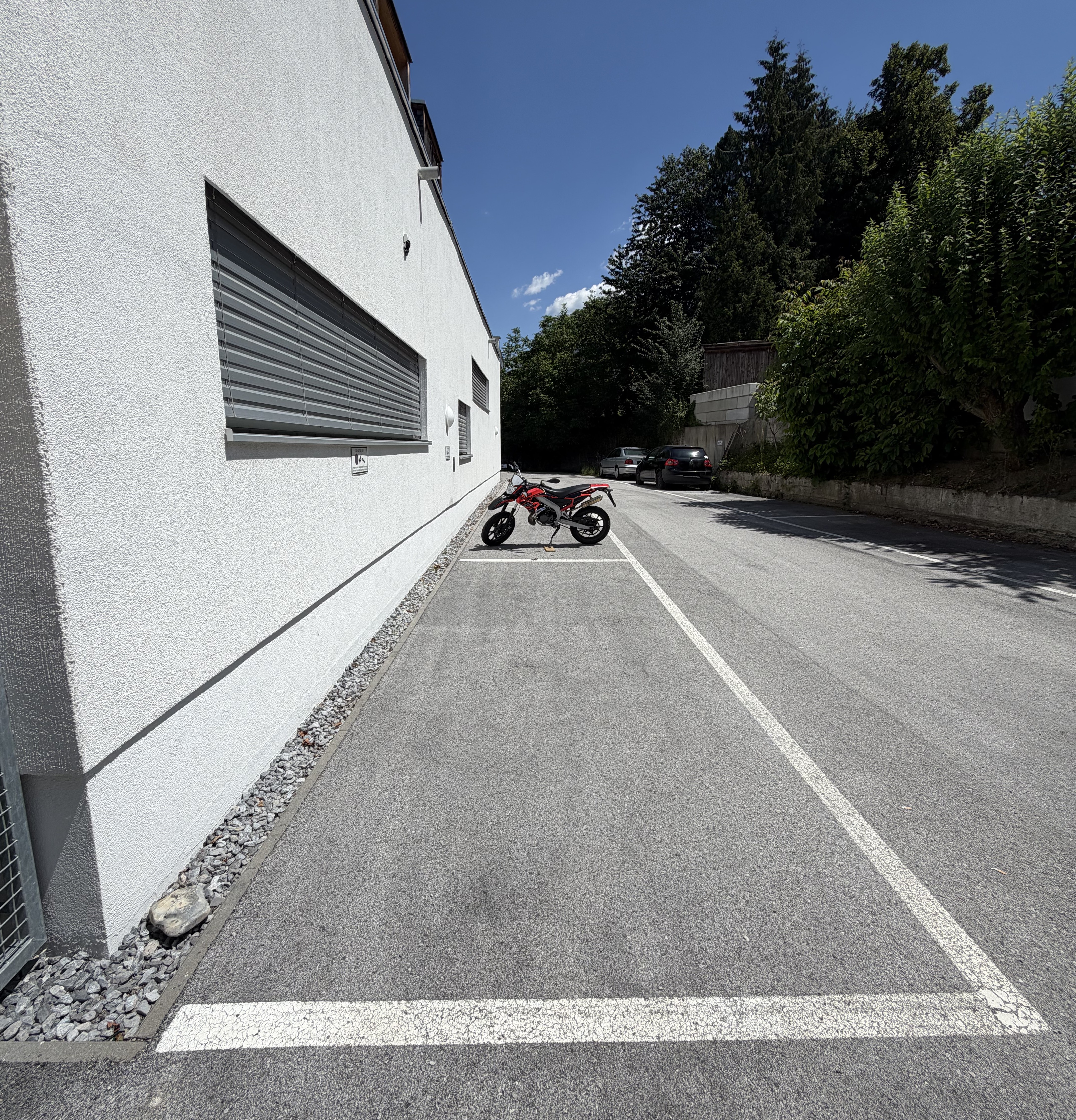 Neuwertige 3 Zimmer Wohnung mit gro�er S�dterrasse in Pfaffenhofen /  / 6405&nbsp;Pfaffenhofen / Bild 7