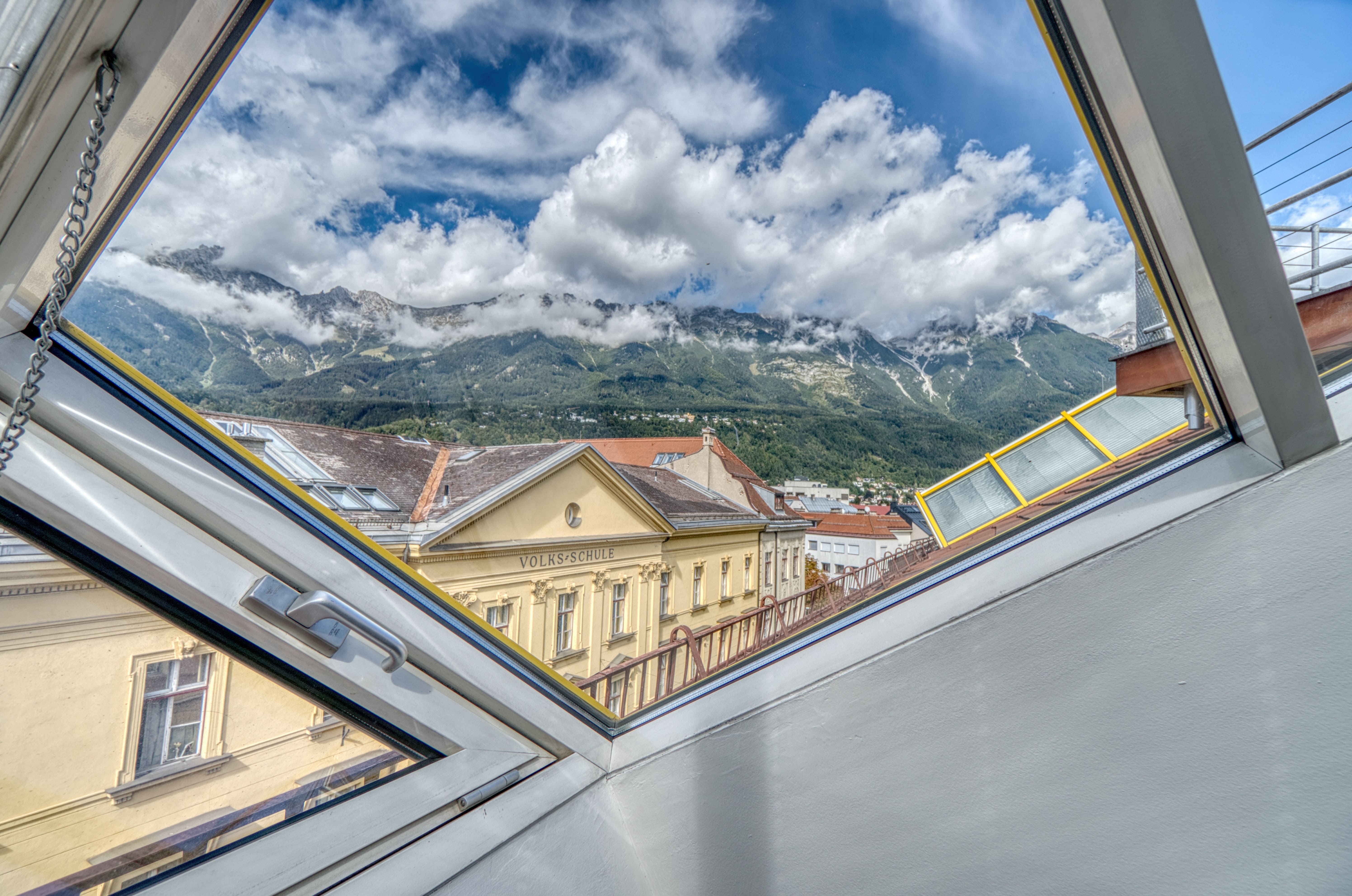 Freiraum �ber den D�chern ? Dachgeschossausbau in der Jahnstra�e /  / 6020&nbsp;Innsbruck / Bild 5