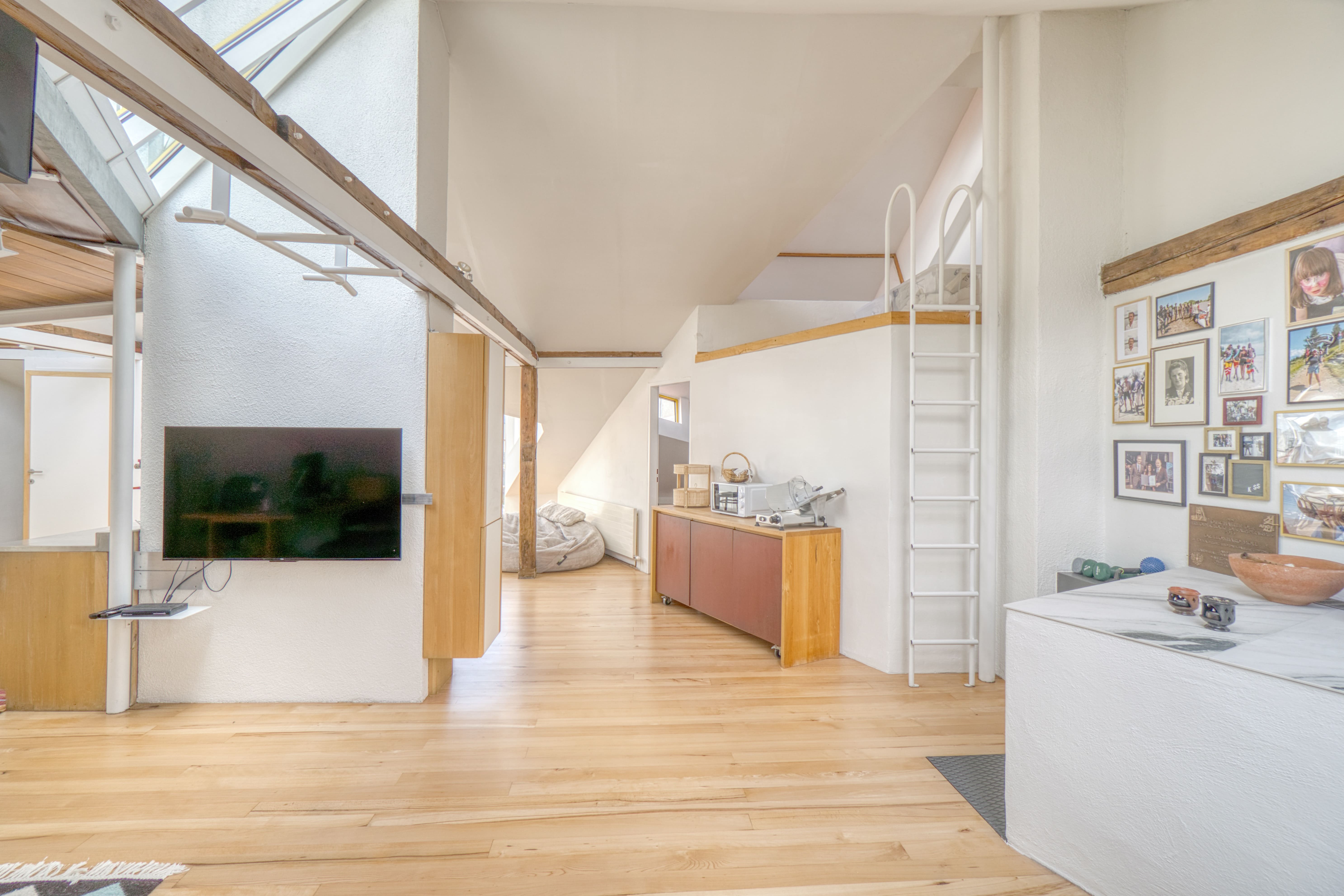 Freiraum �ber den D�chern ? Dachgeschossausbau in der Jahnstra�e /  / 6020&nbsp;Innsbruck / Bild 8