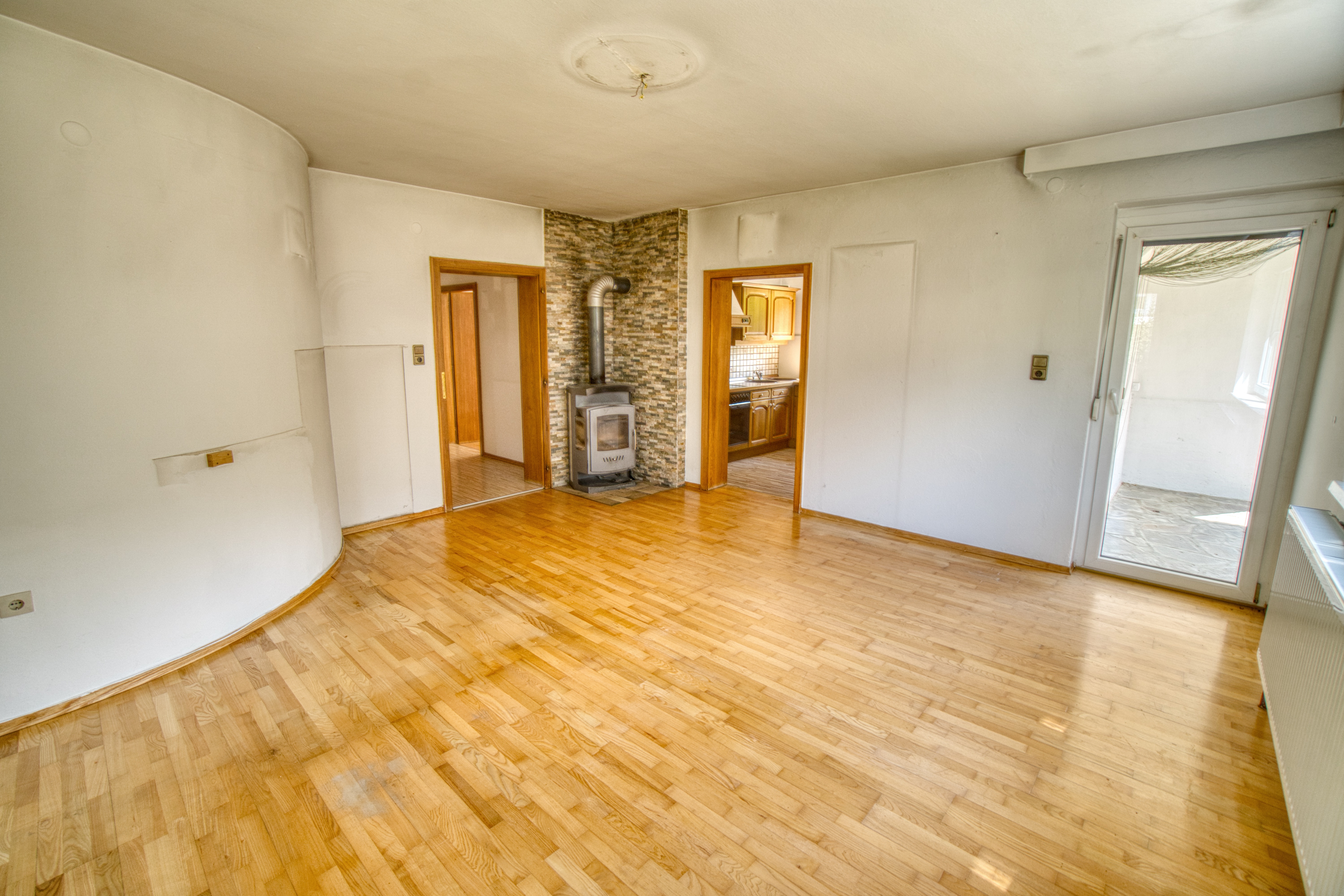 Neuer Preis - Ruhig gelegenes Haus mit zwei separaten Wohnungen /  / 6094&nbsp;Axams / Bild 2