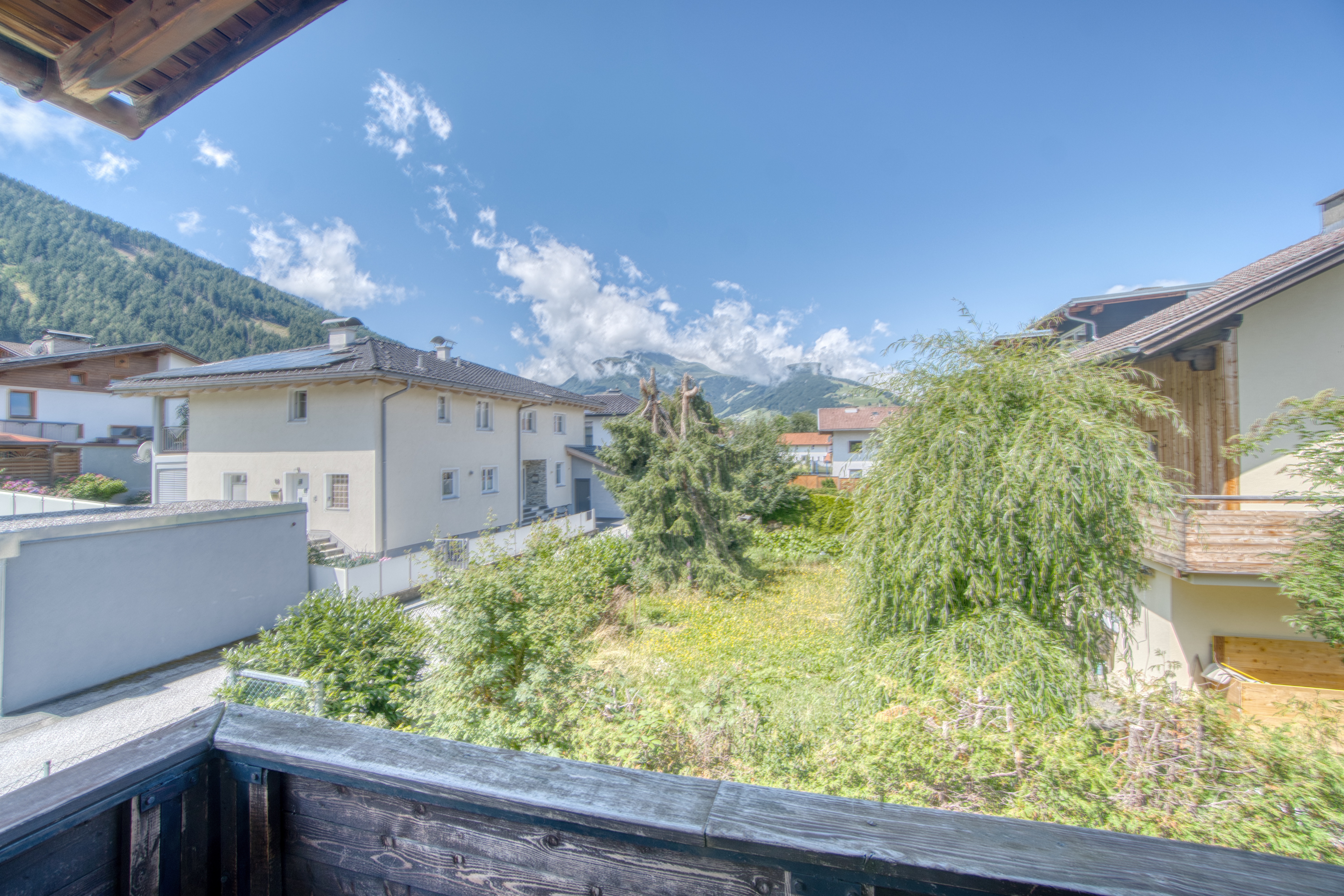 Neuer Preis - Ruhig gelegenes Haus mit zwei separaten Wohnungen /  / 6094&nbsp;Axams / Bild 8